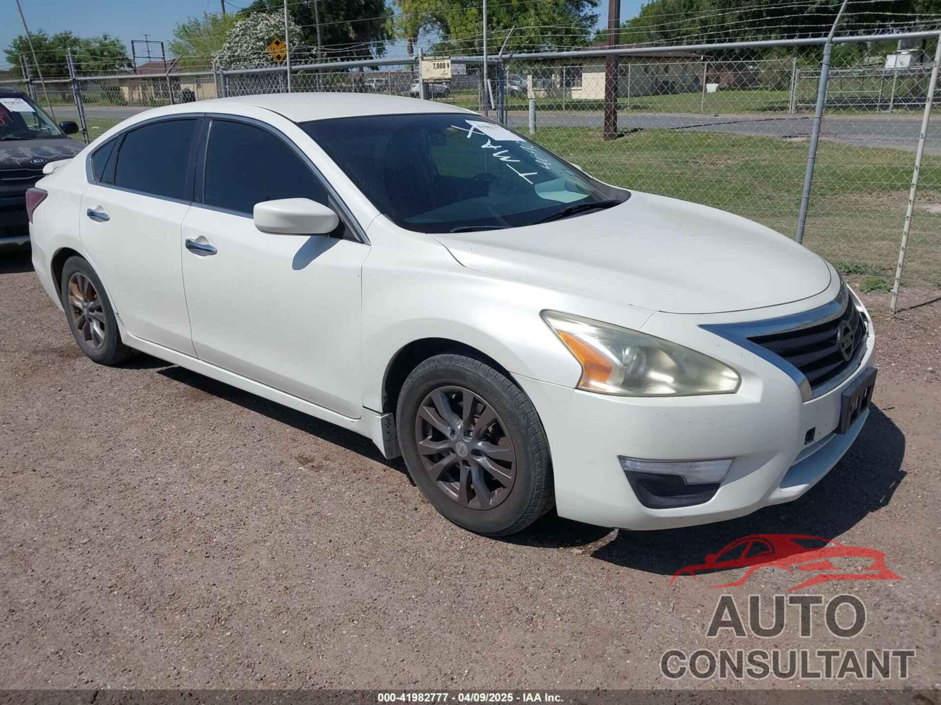 NISSAN ALTIMA 2015 - 1N4AL3AP4FC469081