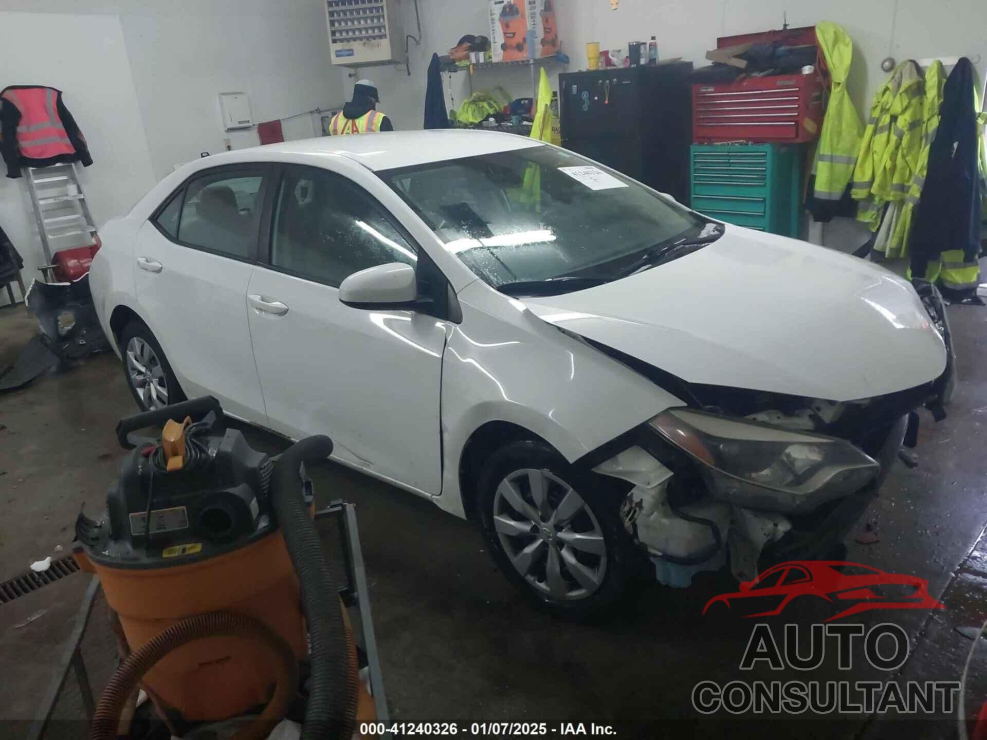 TOYOTA COROLLA 2014 - 2T1BURHEXEC064836