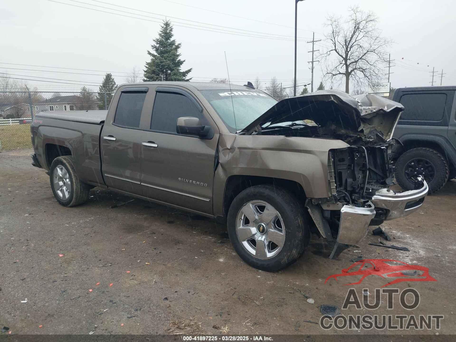 CHEVROLET SILVERADO 1500 2015 - 1GCVKREC9FZ237338
