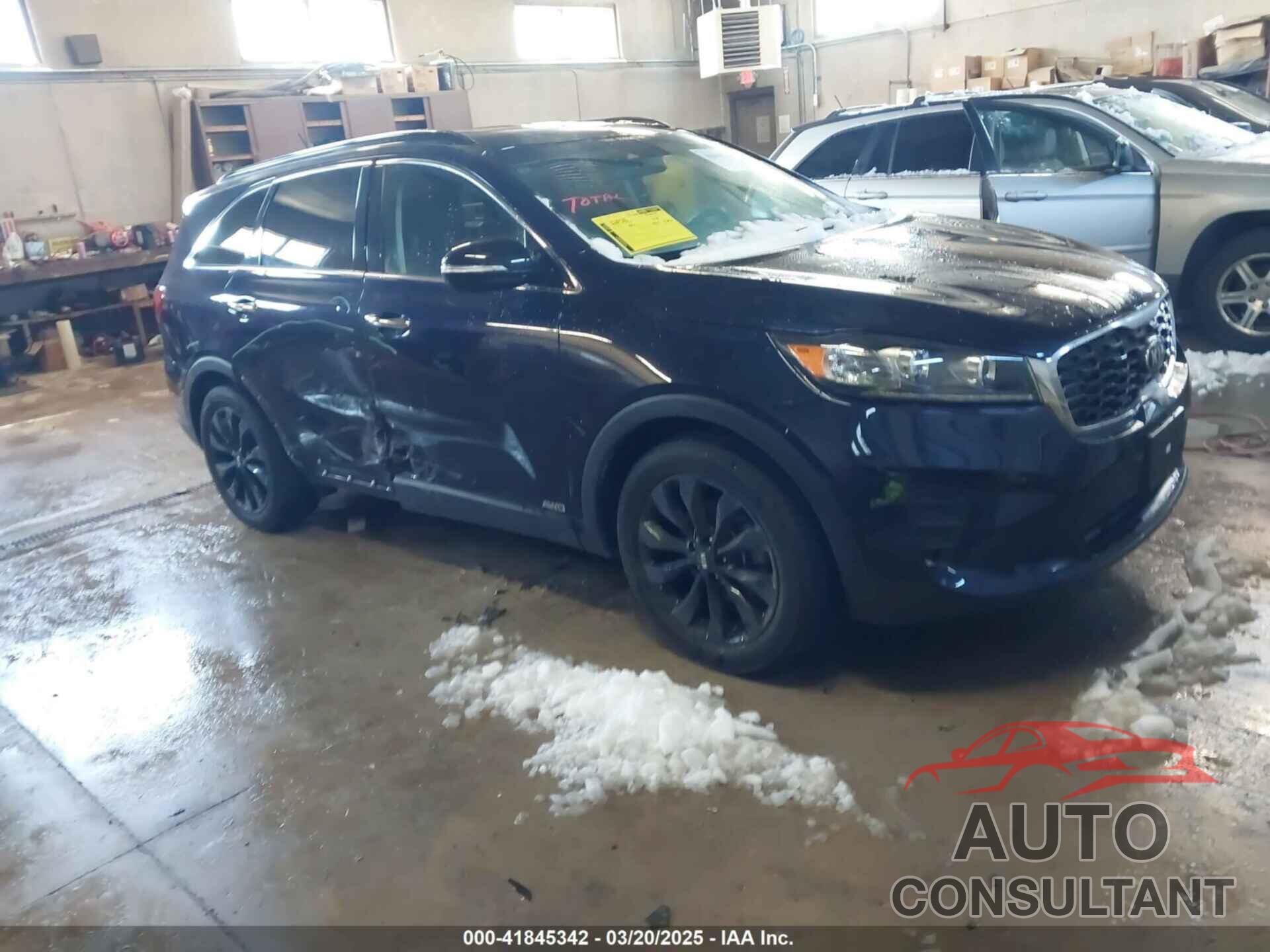 KIA SORENTO 2019 - 5XYPGDA56KG604337
