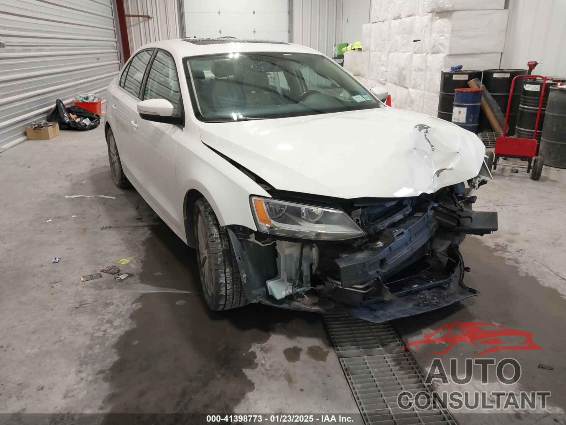 VOLKSWAGEN JETTA 2013 - 3VWLP7AJ9DM412913