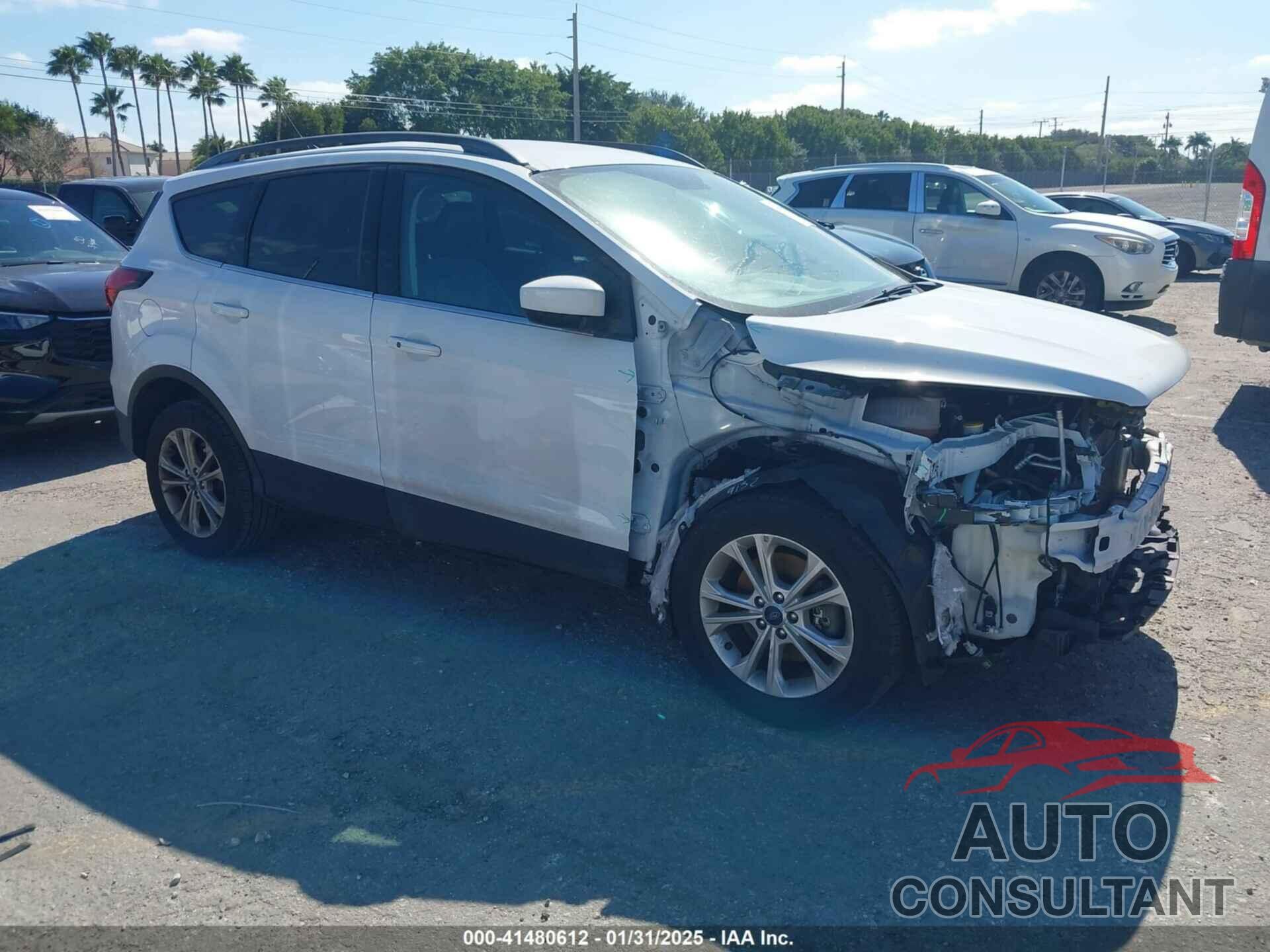 FORD ESCAPE 2019 - 1FMCU9HD1KUB75166