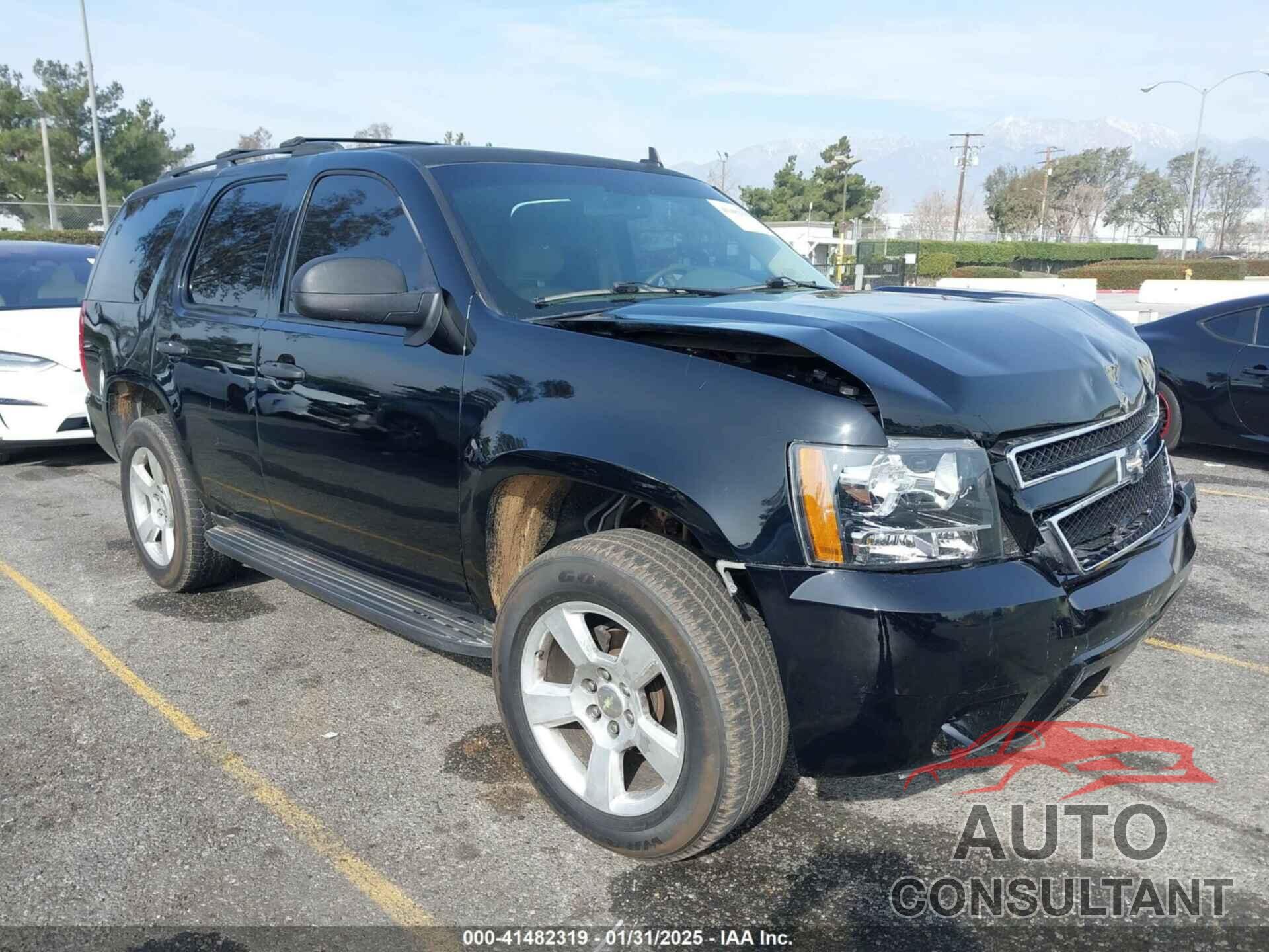 CHEVROLET TAHOE 2014 - 1GNSCBE04ER127140