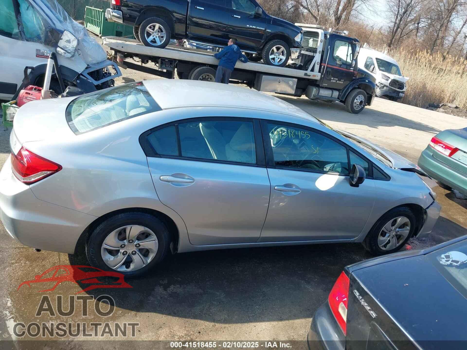 HONDA CIVIC 2014 - 19XFB2F53EE201943