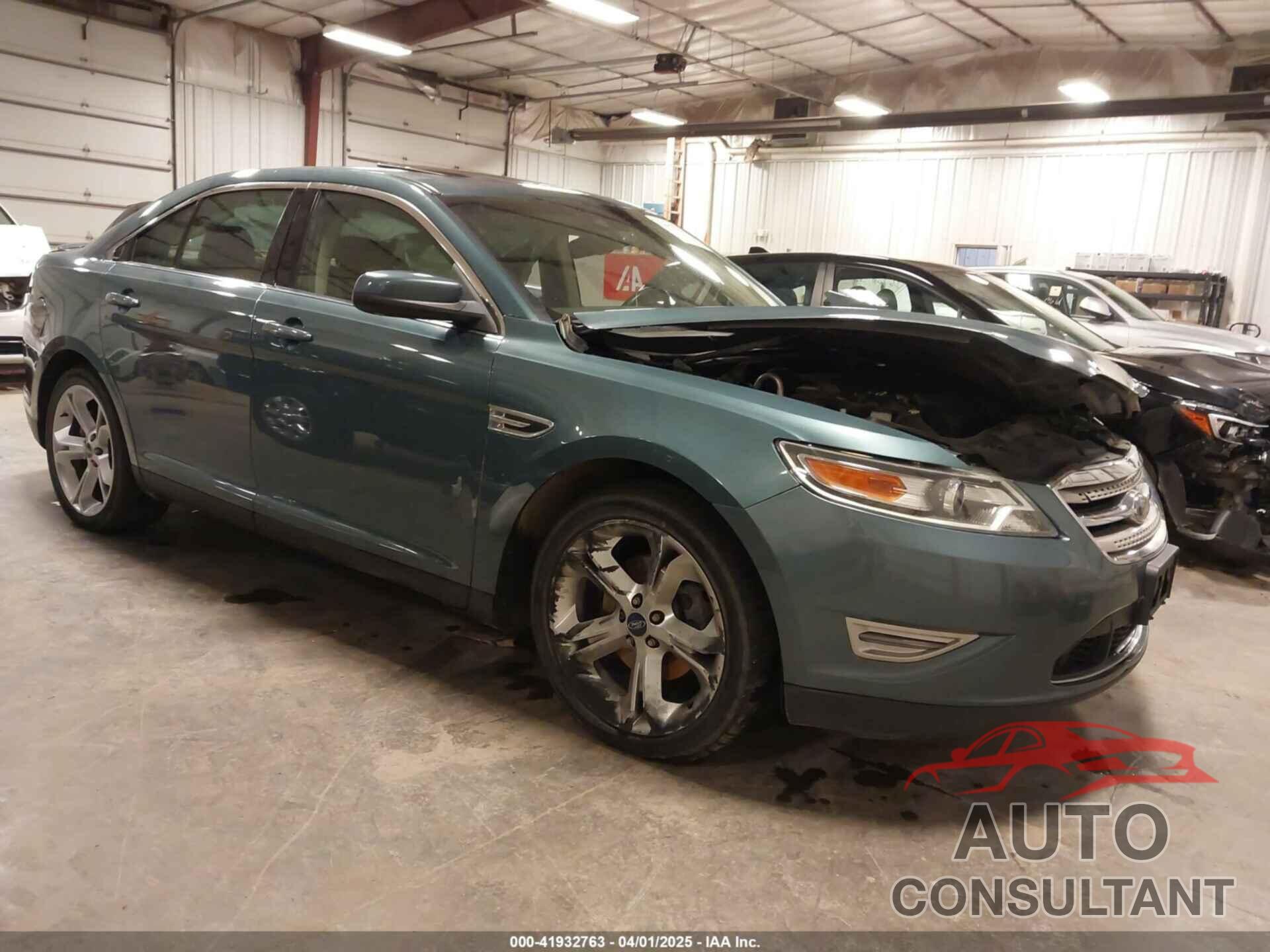 FORD TAURUS 2010 - 1FAHP2KT4AG112137
