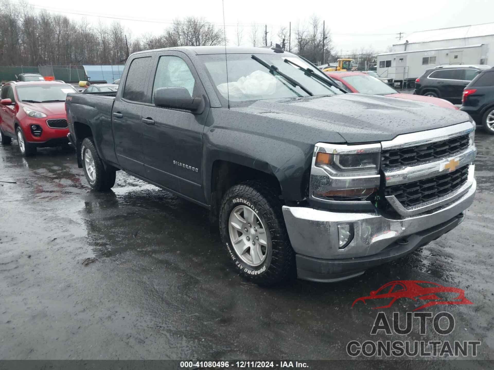 CHEVROLET SILVERADO 1500 2017 - 1GCVKREC9HZ216699