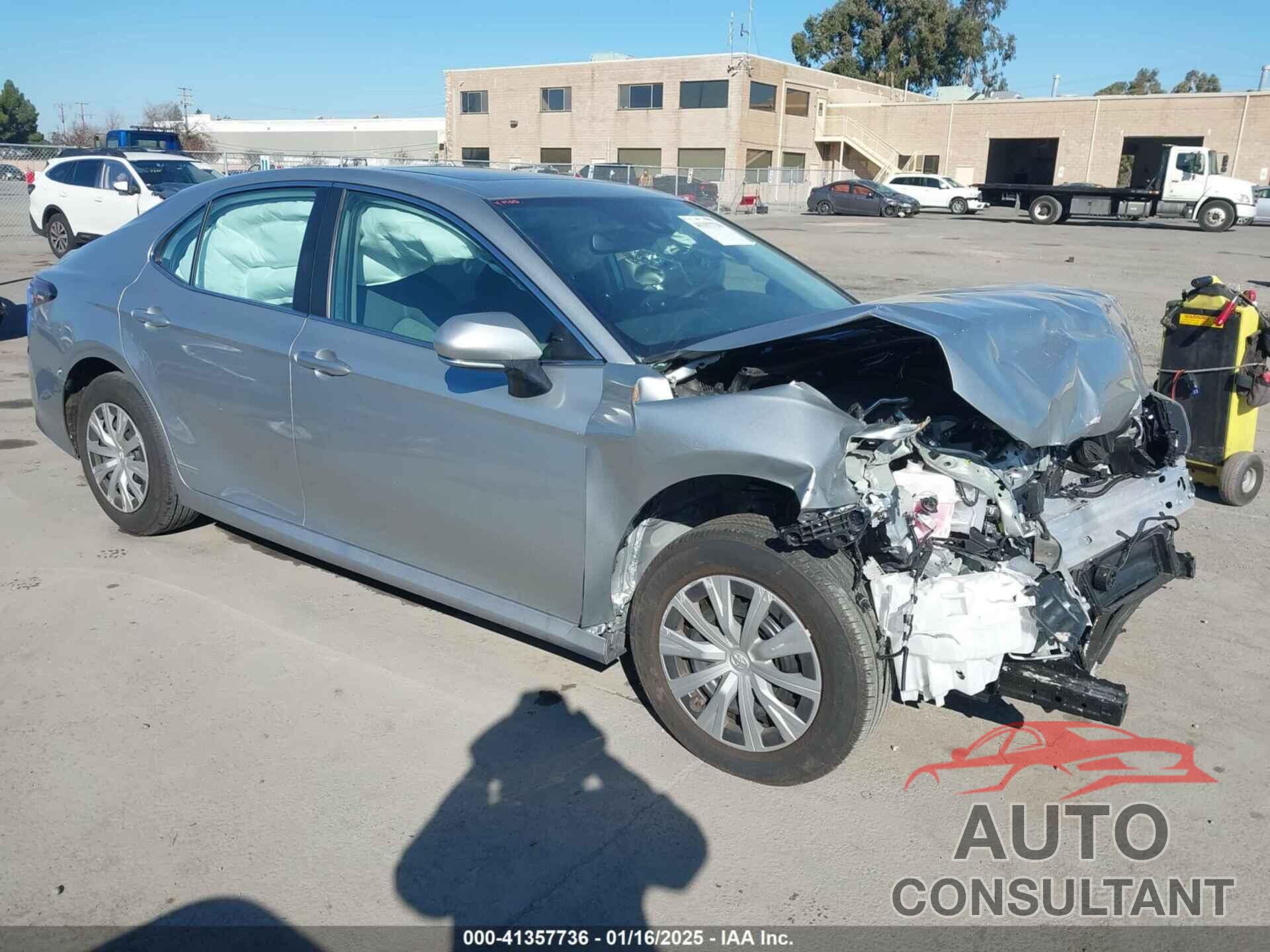 TOYOTA CAMRY HYBRID 2024 - 4T1H31AK1RU078823