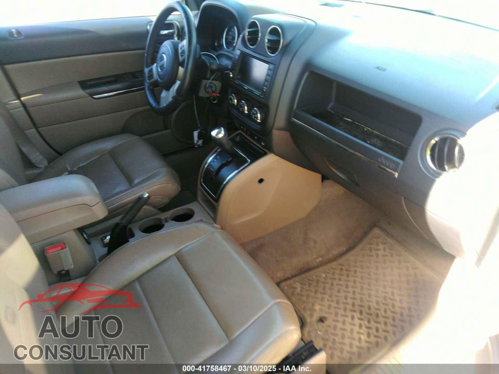 JEEP COMPASS 2011 - 1J4NF5FB7BD281746