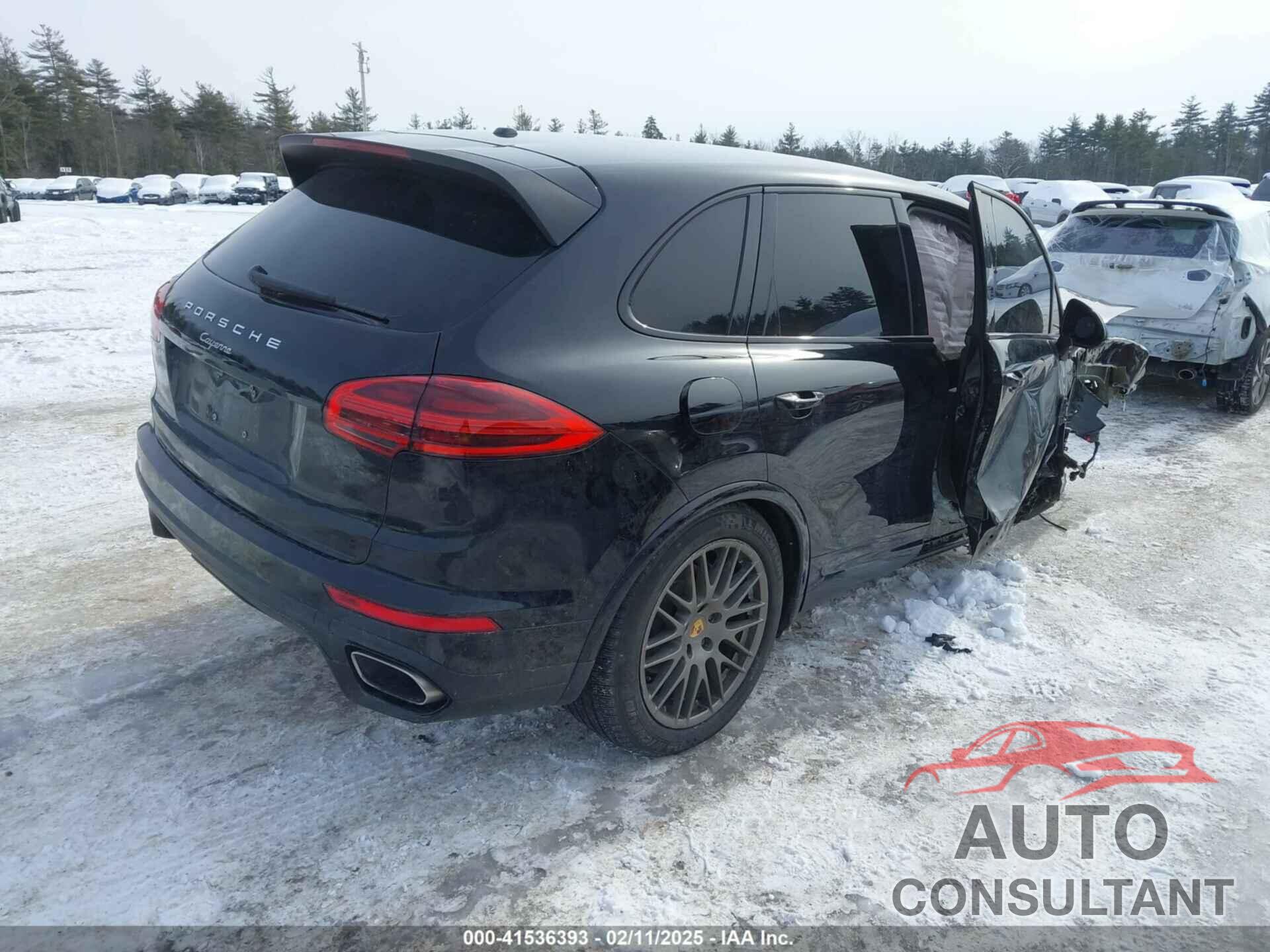 PORSCHE CAYENNE 2017 - WP1AA2A24HKA81855