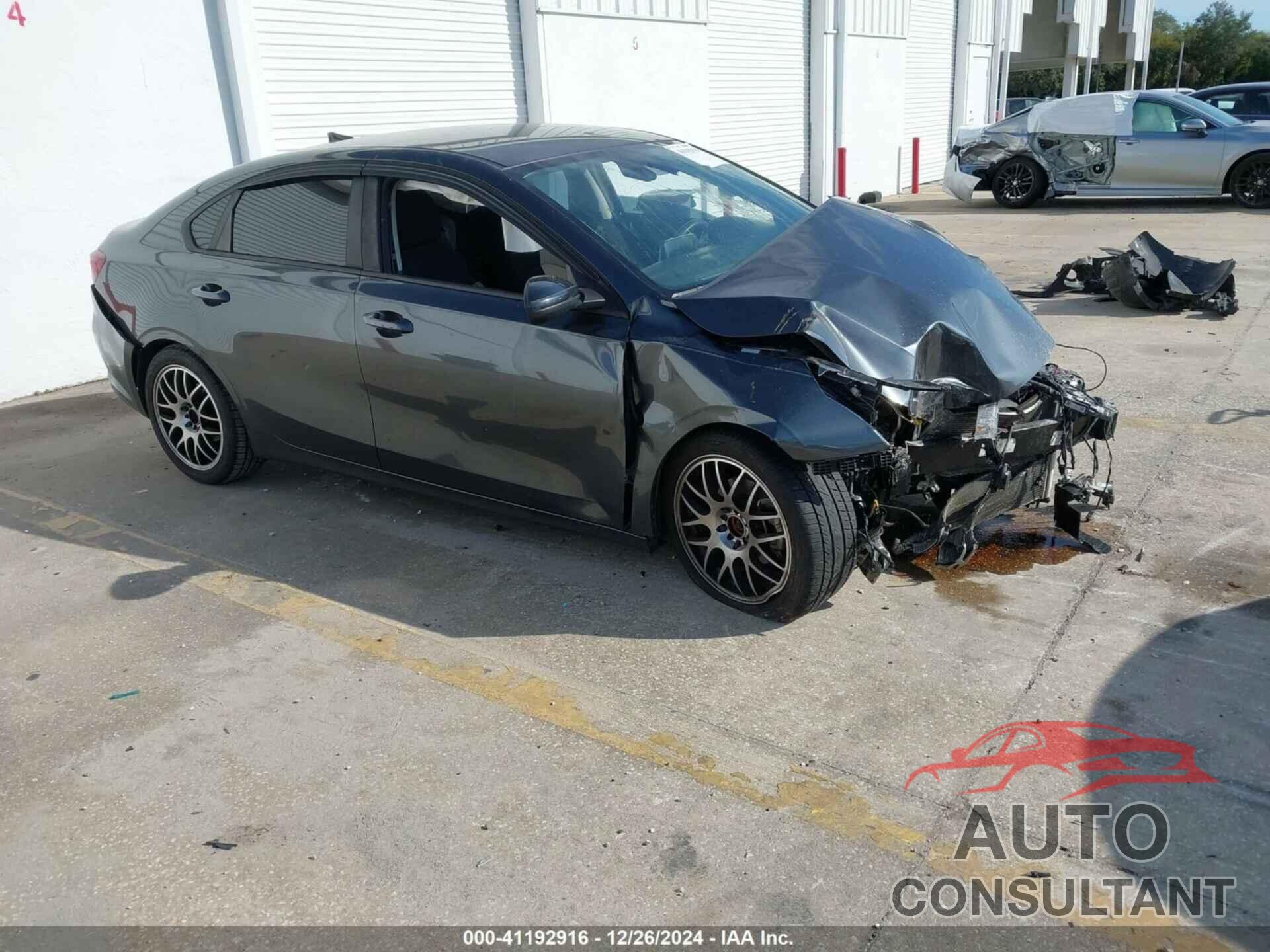 KIA FORTE 2019 - 3KPF24AD1KE096650