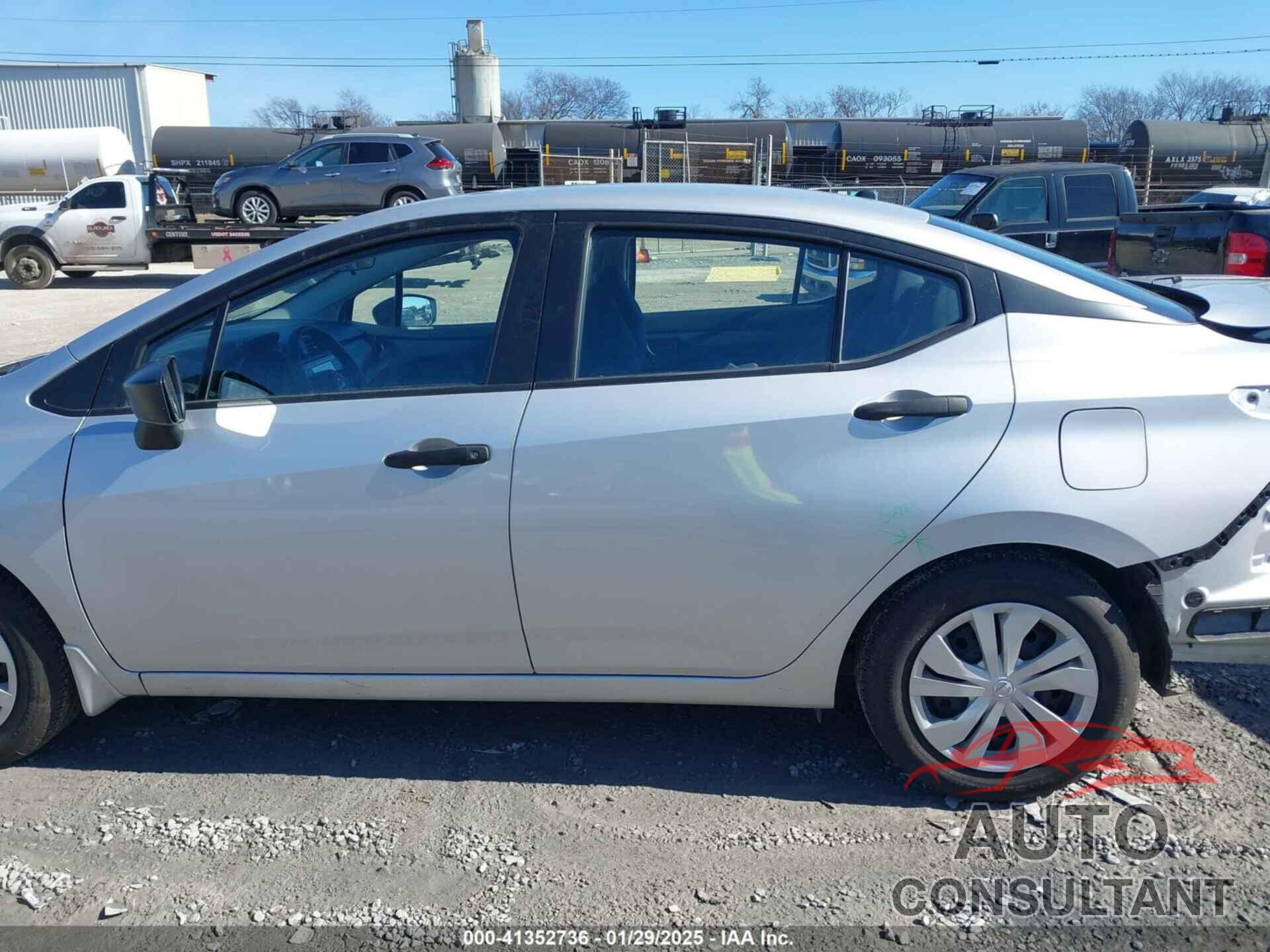 NISSAN VERSA 2023 - 3N1CN8BV4PL819454