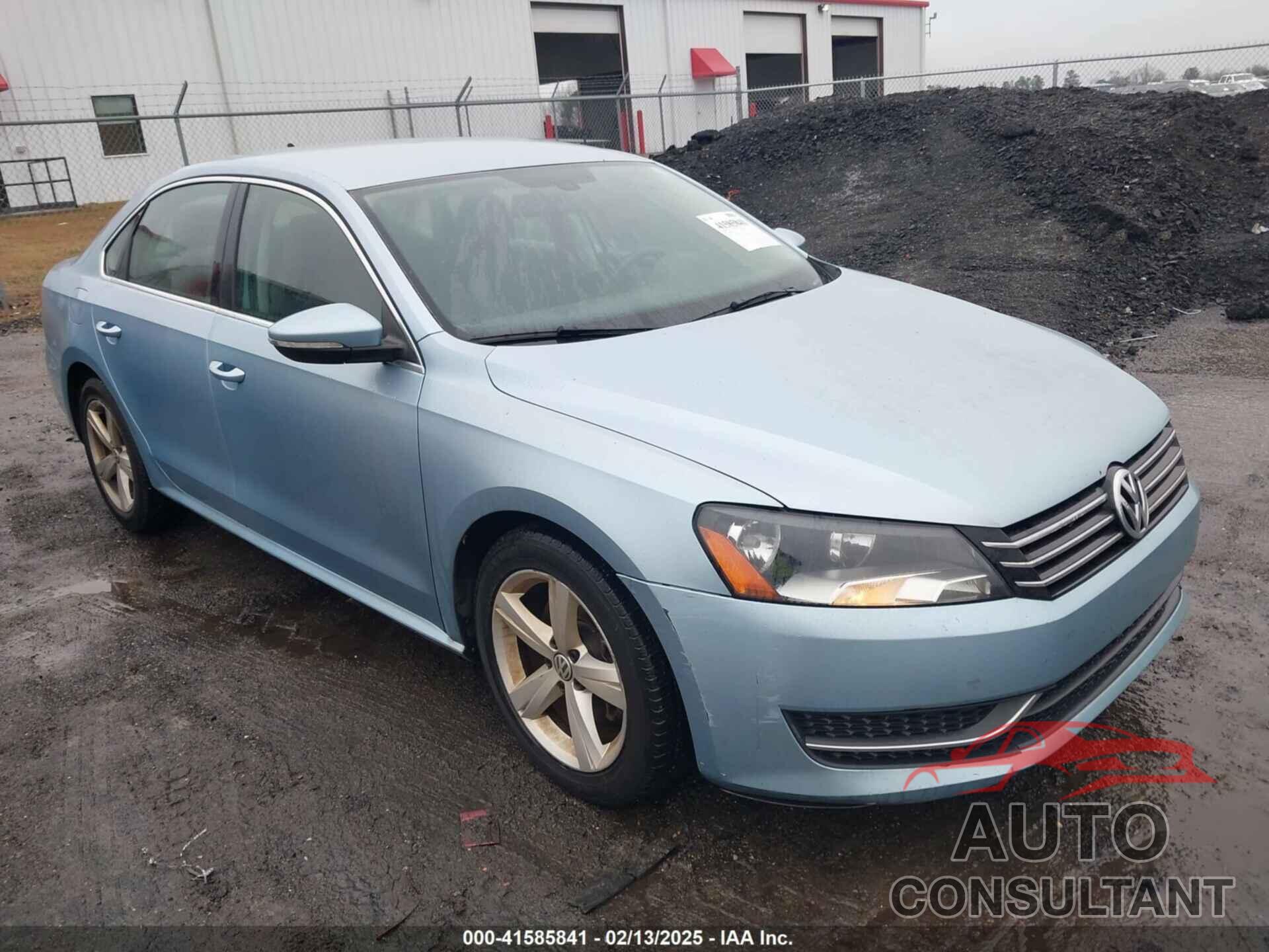 VOLKSWAGEN PASSAT 2012 - 1VWBP7A32CC018537