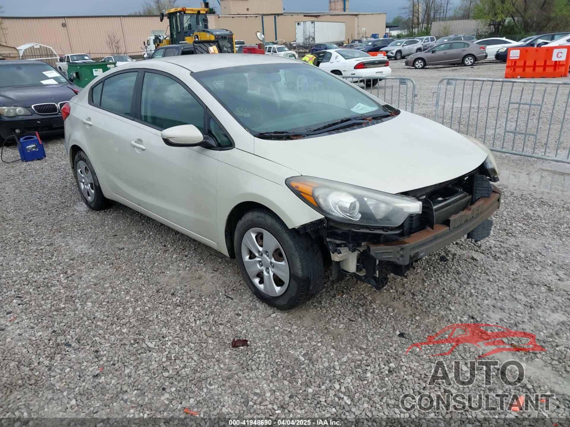KIA FORTE 2015 - KNAFK4A67F5404730