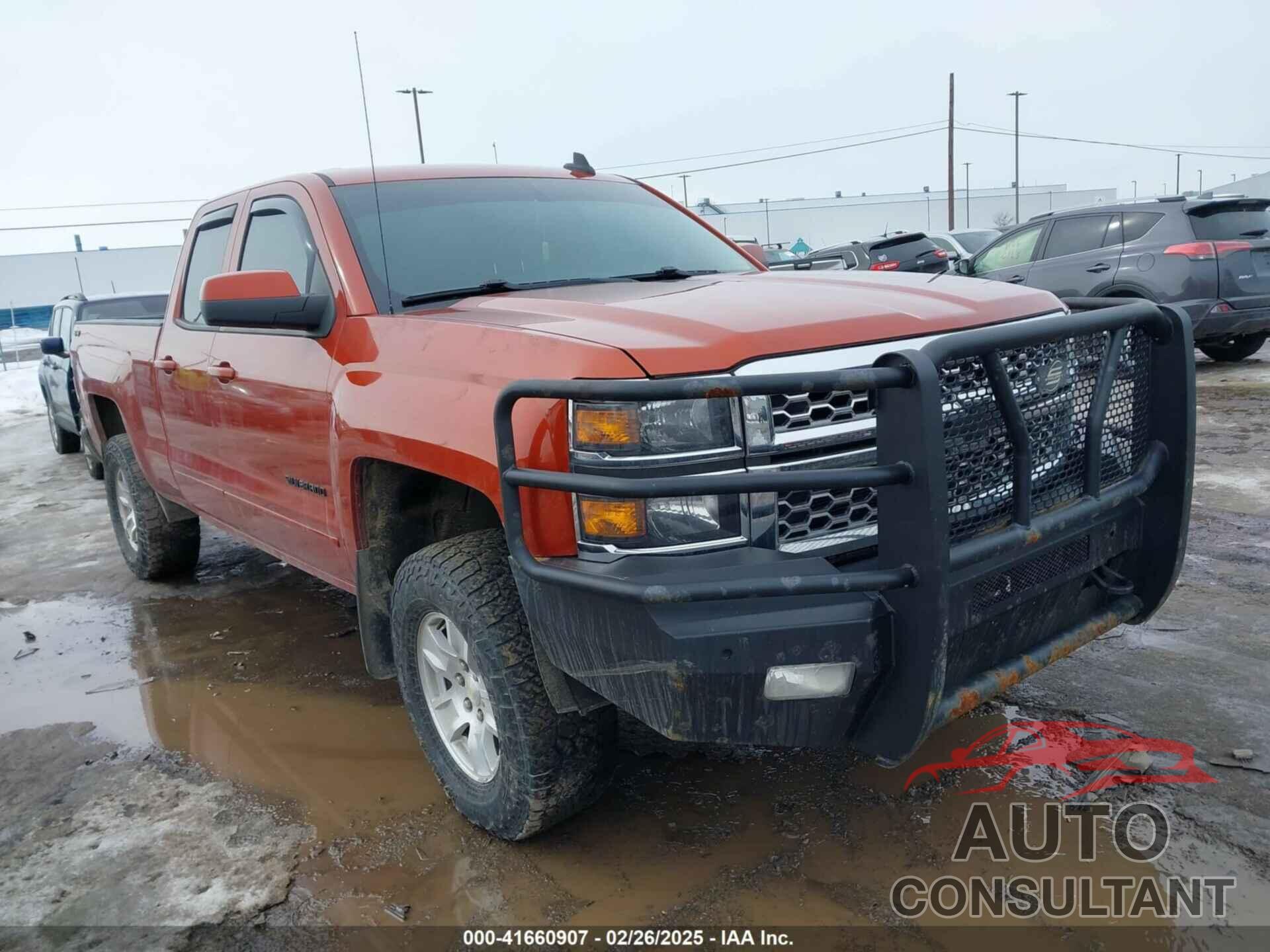 CHEVROLET SILVERADO 1500 2015 - 1GCVKREH1FZ213384