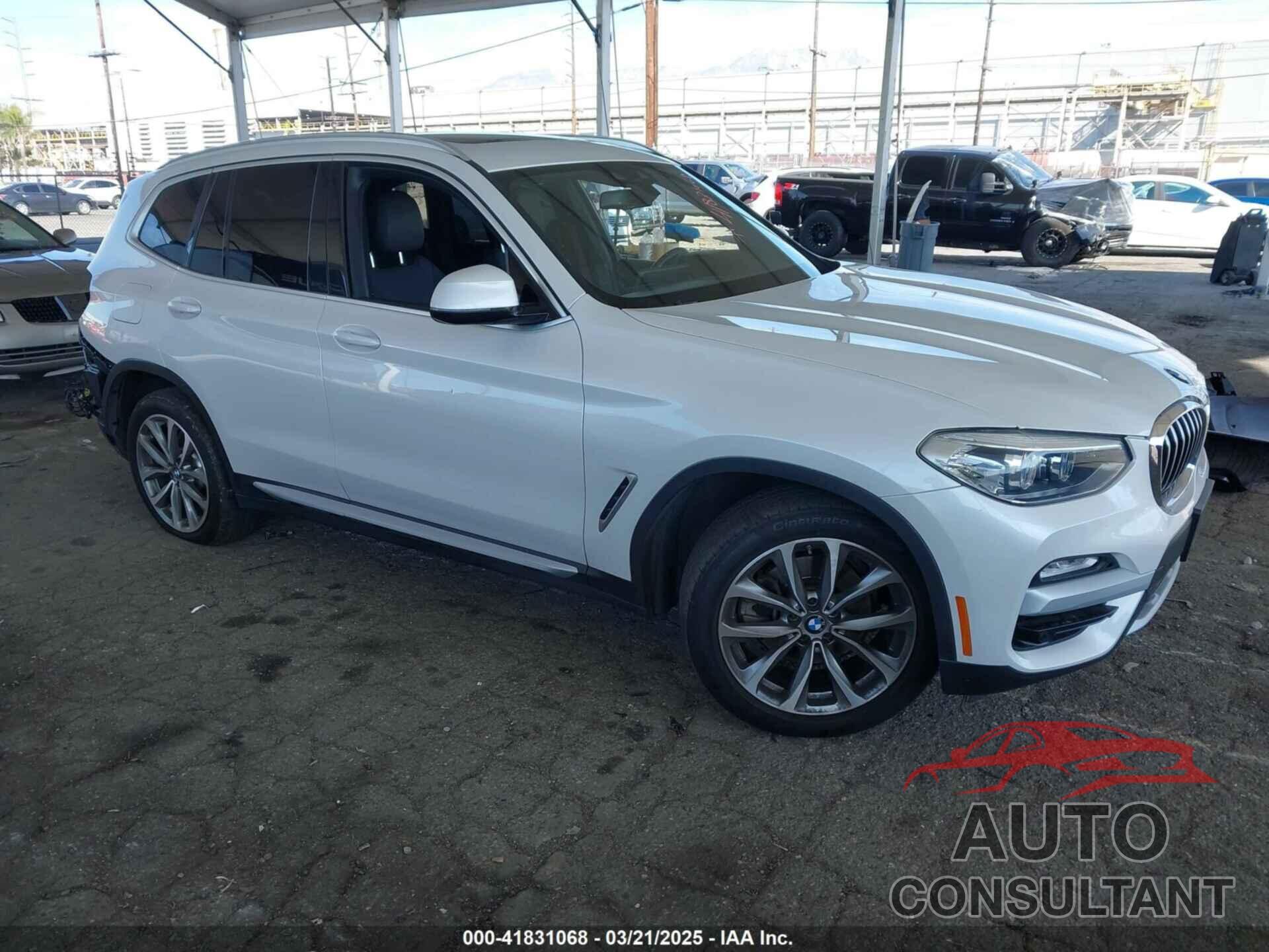 BMW X3 2019 - 5UXTR7C51KLR46028