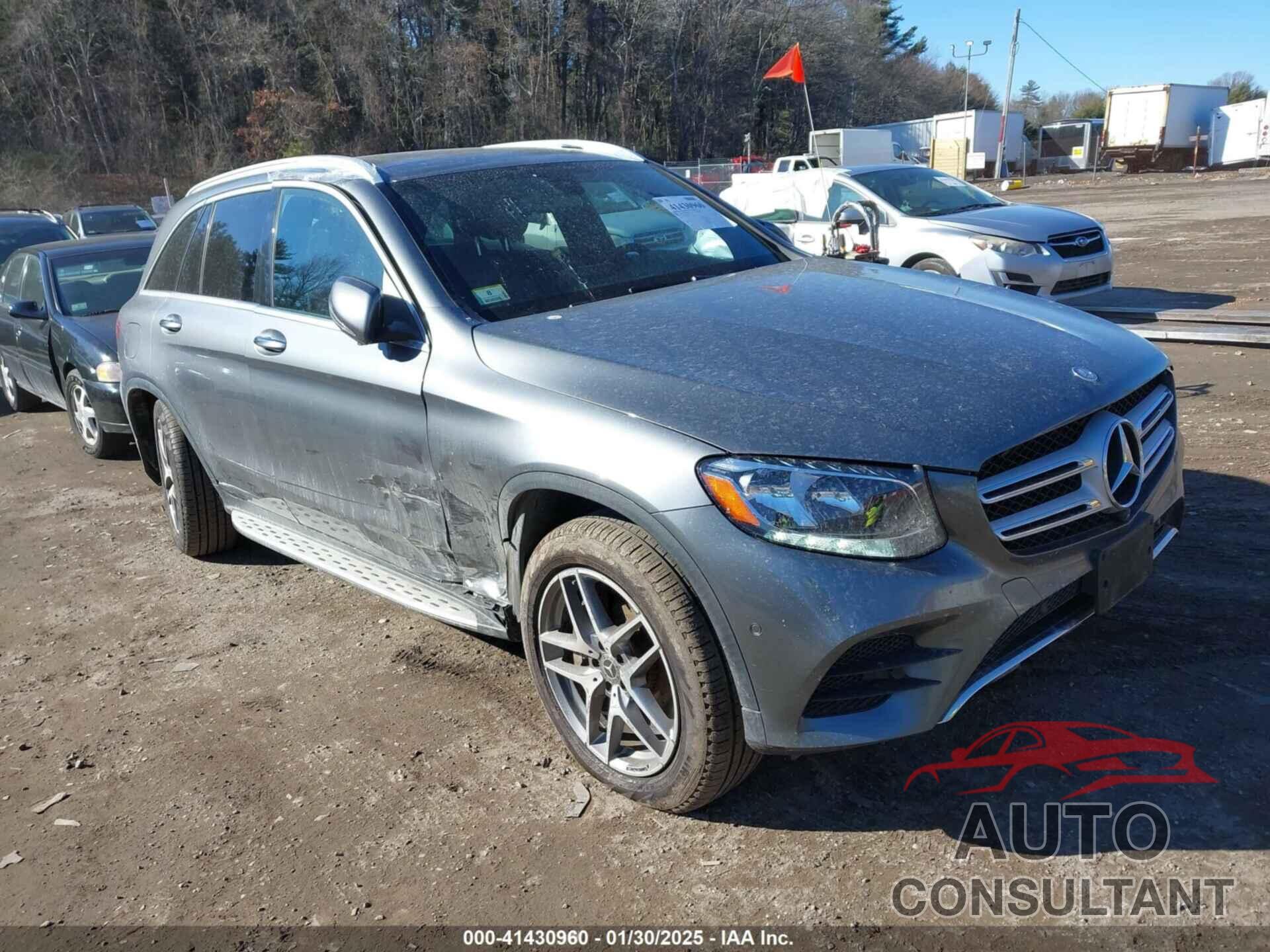 MERCEDES-BENZ GLC 300 2017 - WDC0G4KB3HF236419