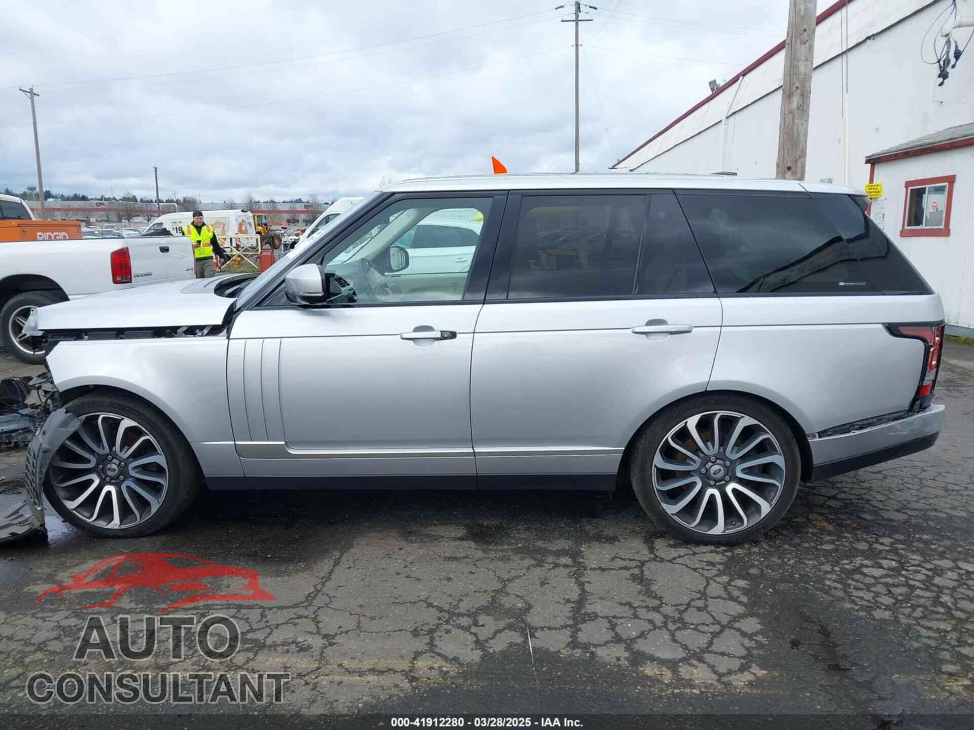 LAND ROVER RANGE ROVER 2015 - SALGS2VF6FA204430