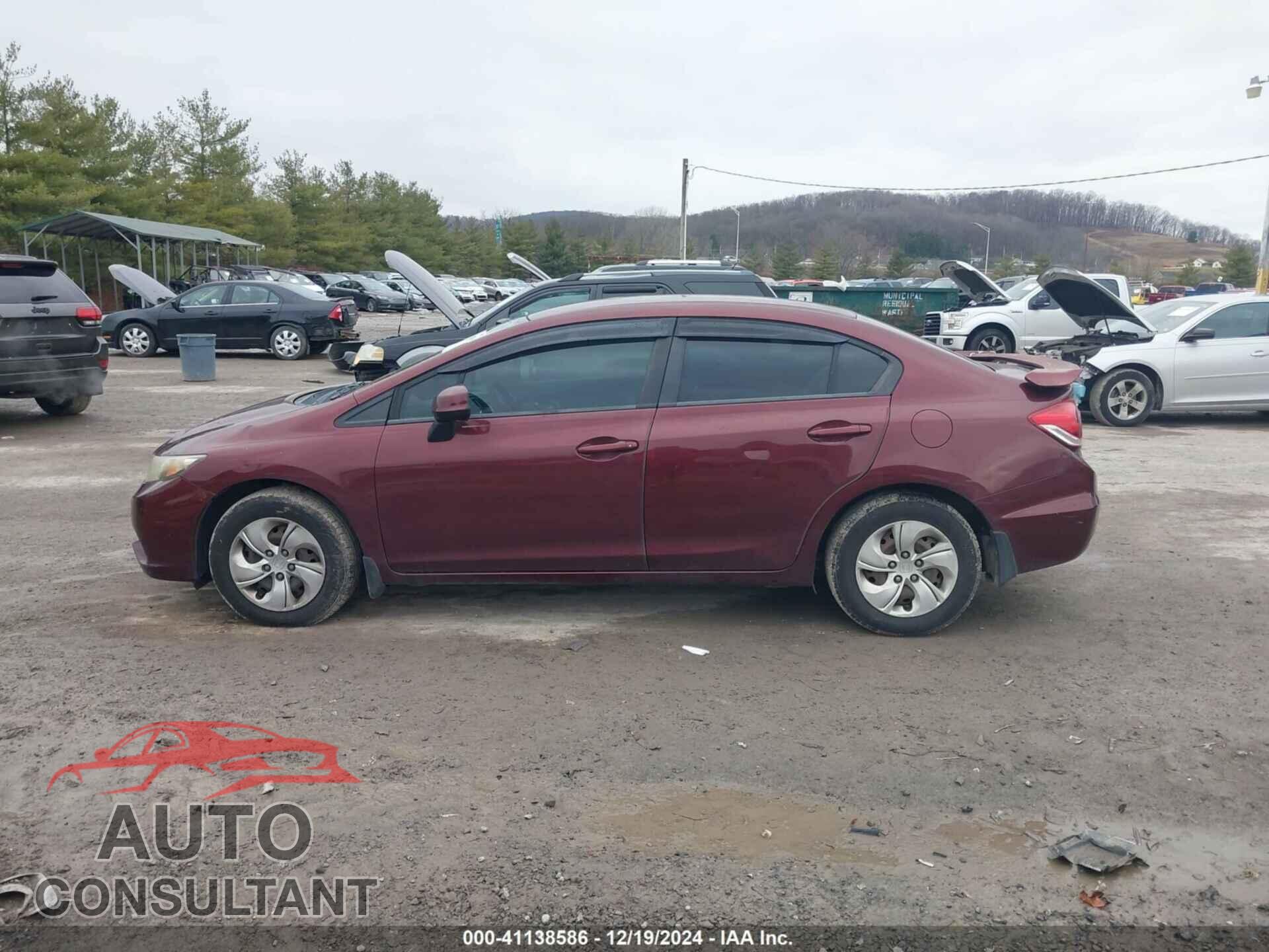 HONDA CIVIC 2013 - 19XFB2F55DE076829