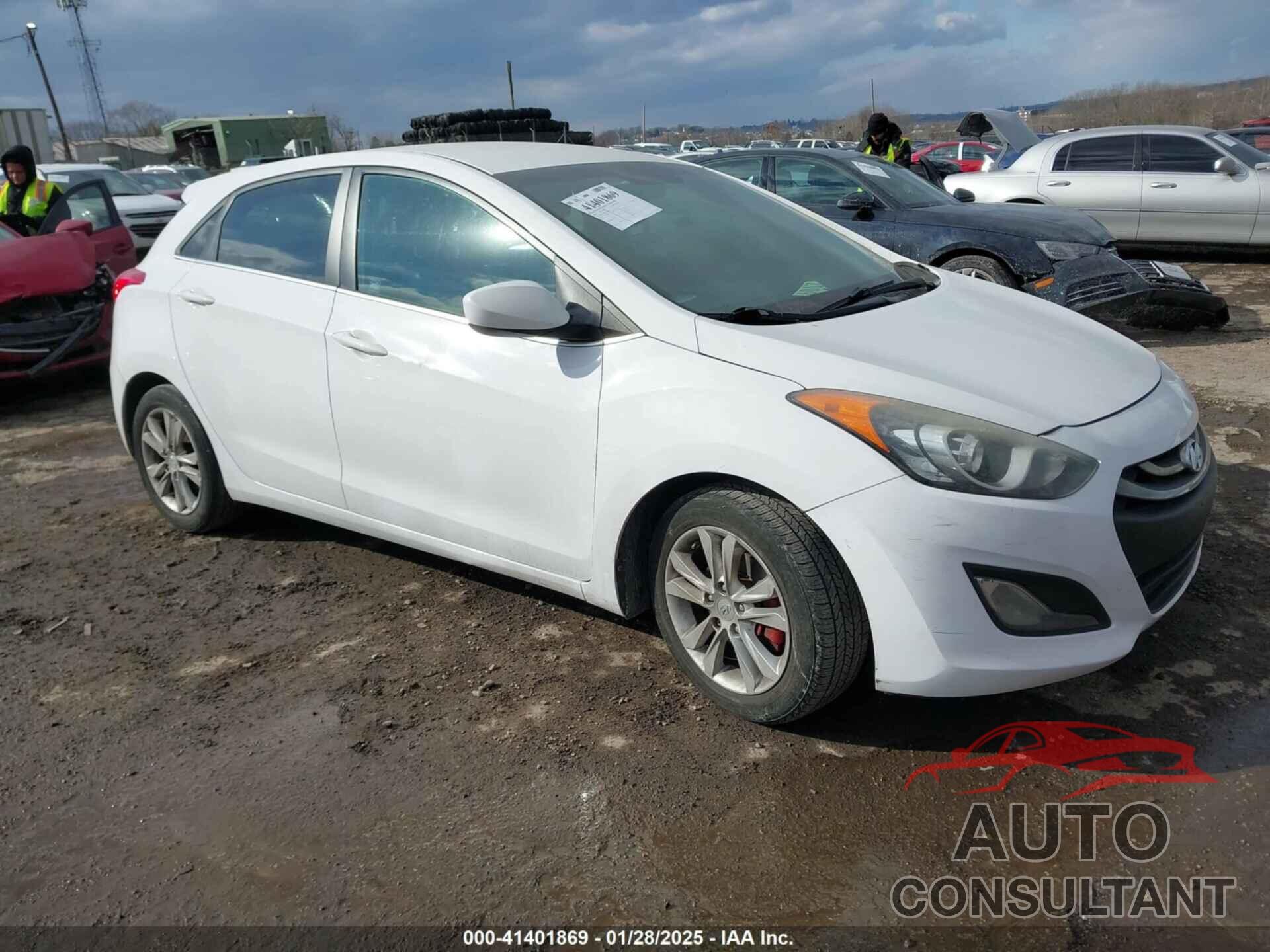 HYUNDAI ELANTRA GT 2014 - KMHD35LH7EU231531
