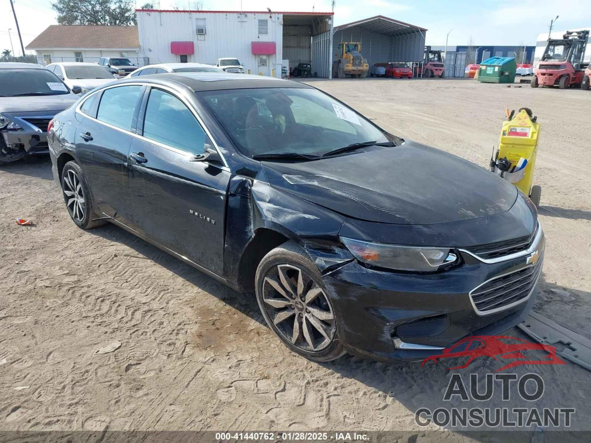 CHEVROLET MALIBU 2017 - 1G1ZE5ST6HF190112