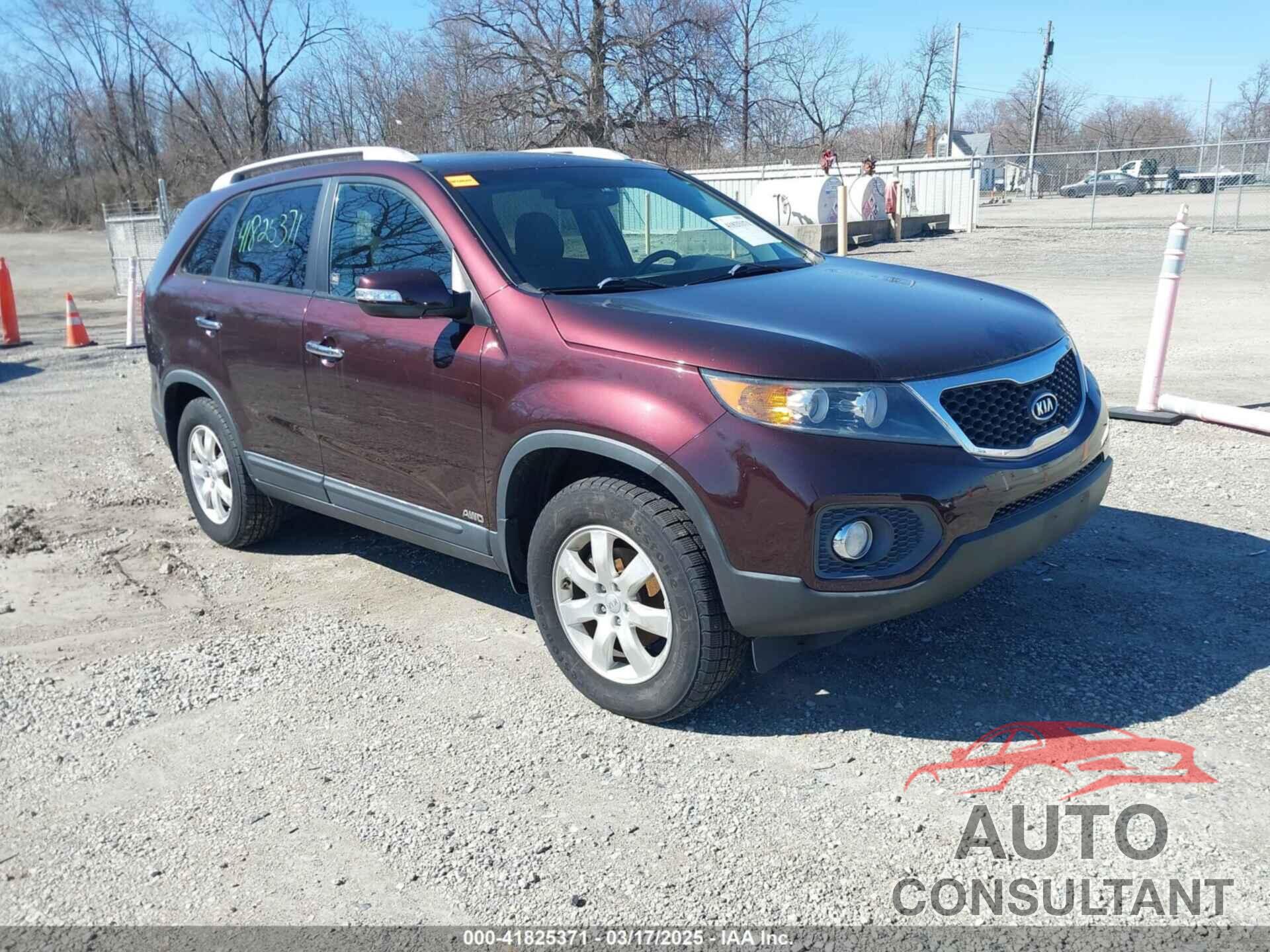 KIA SORENTO 2012 - 5XYKTDA62CG272669
