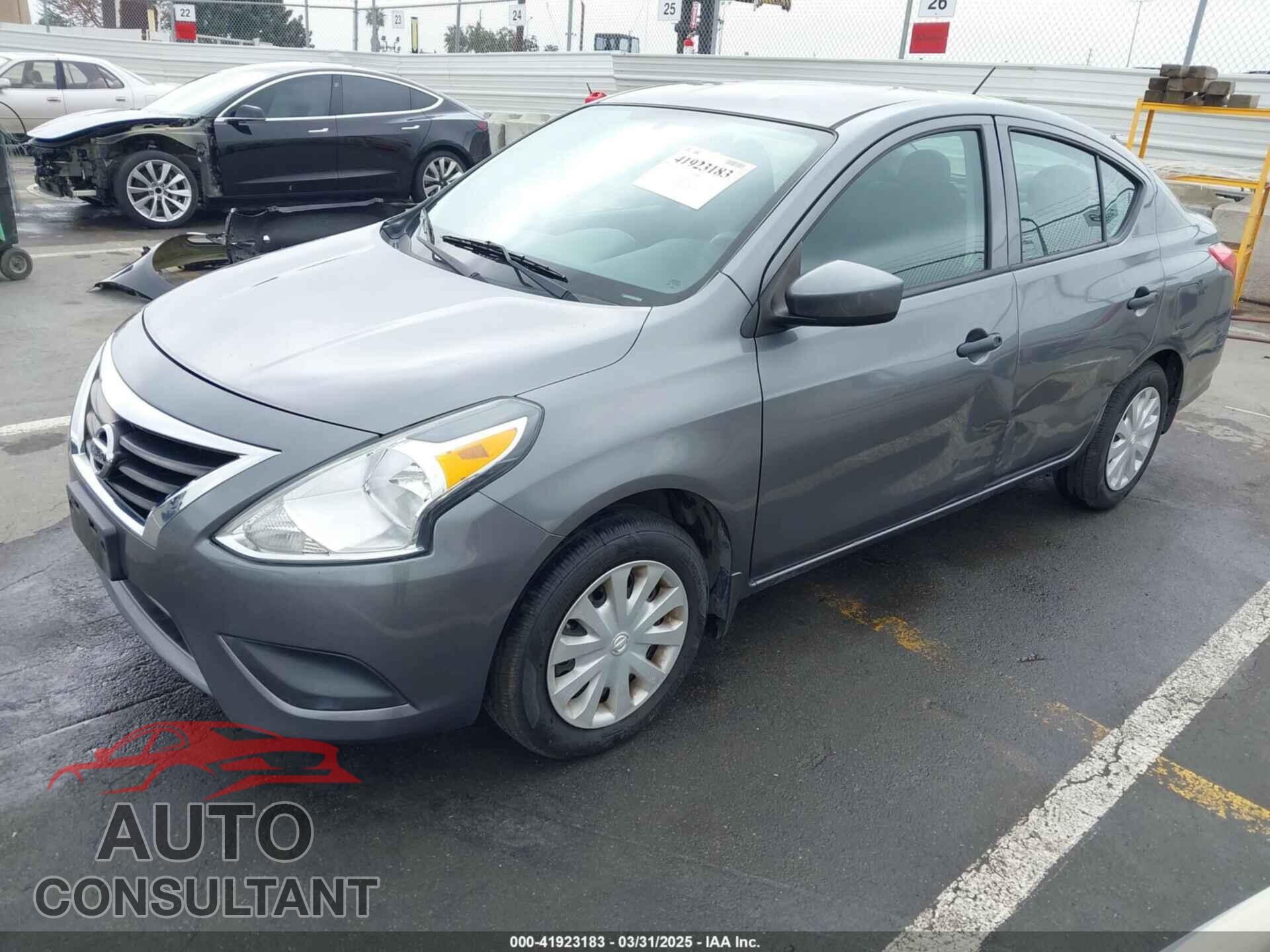 NISSAN VERSA 2017 - 3N1CN7AP3HL803230