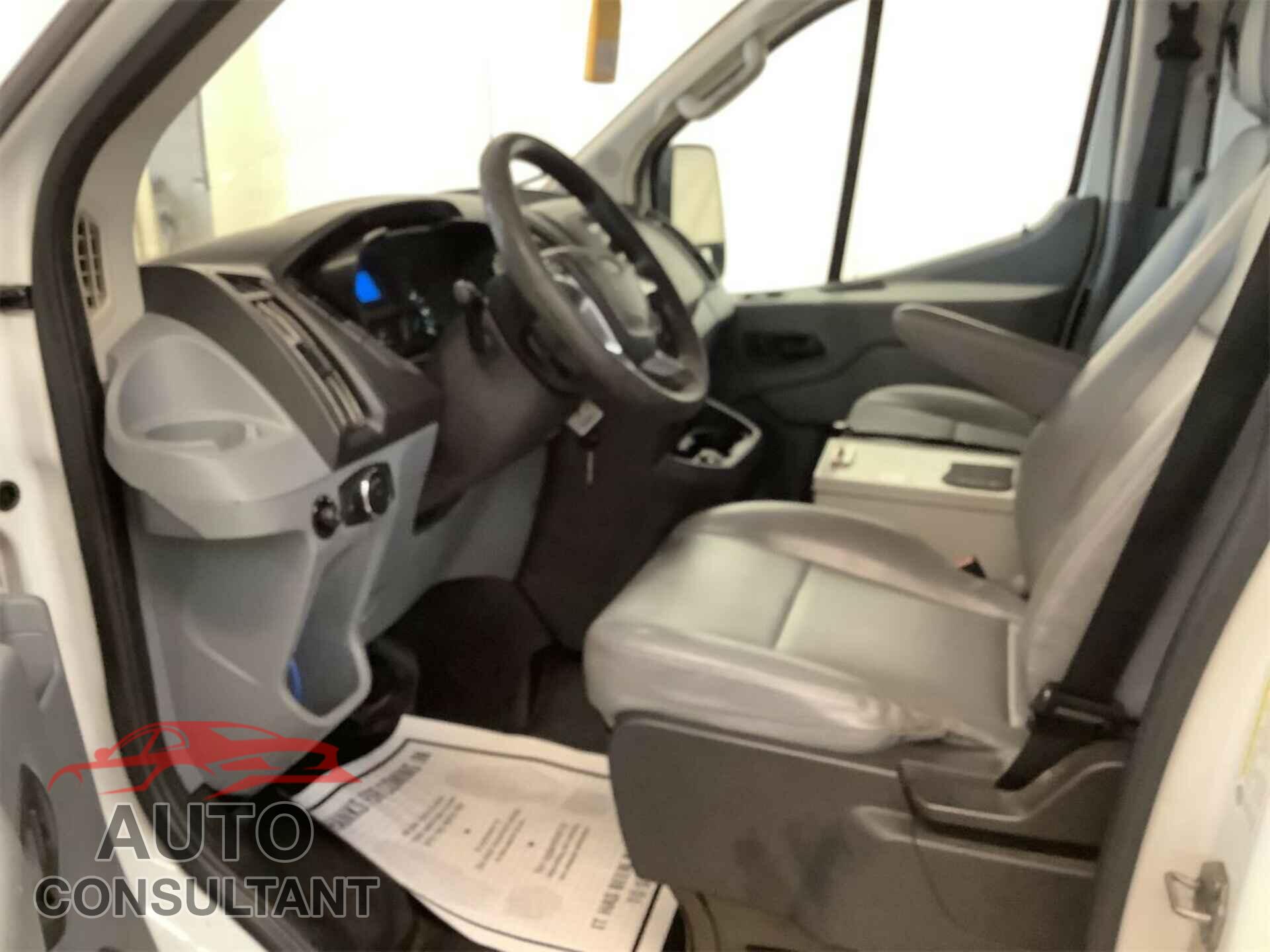 FORD TRANSIT 2017 - 1FTYE1YM6HKA82253