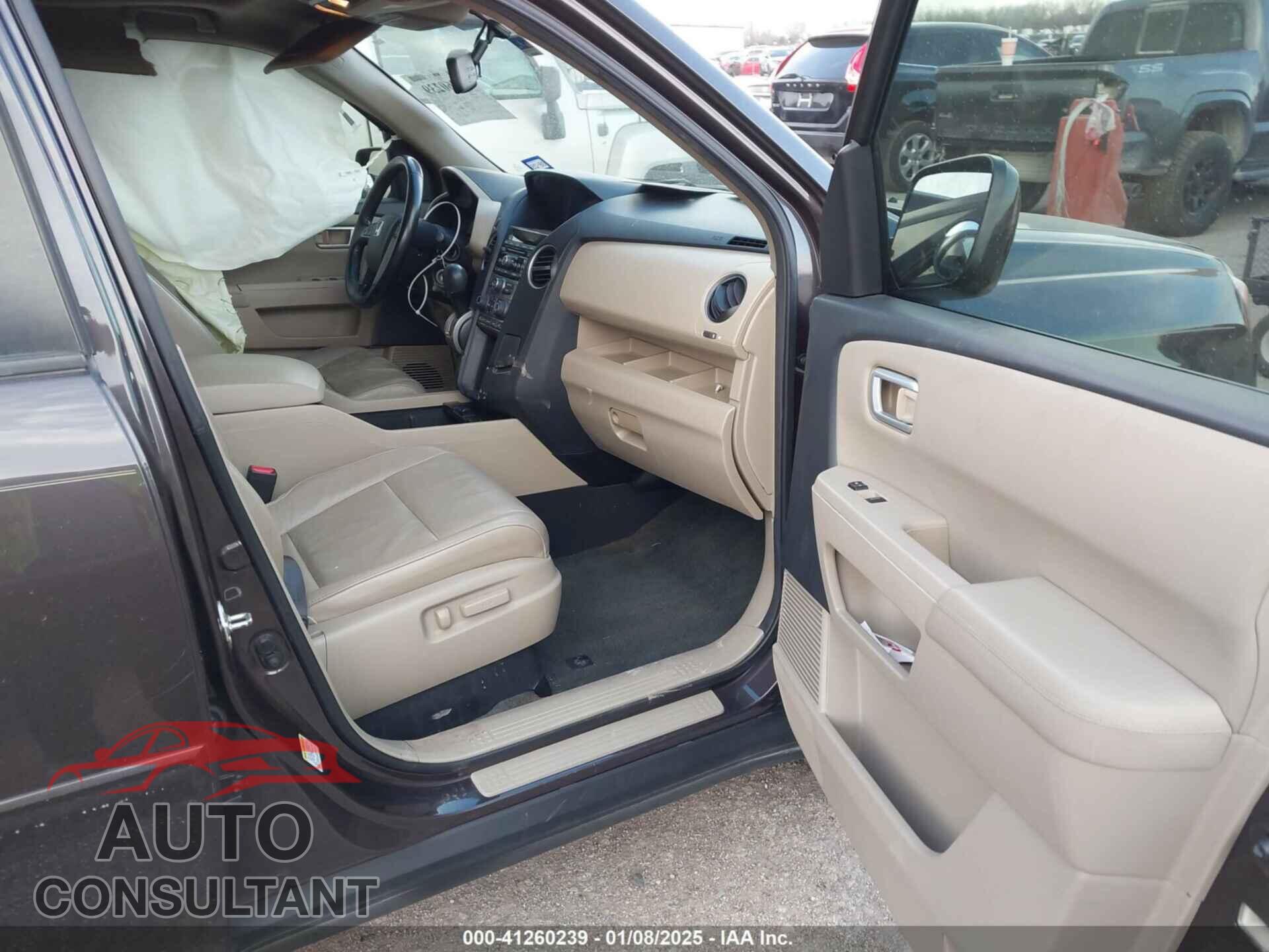 HONDA PILOT 2013 - 5FNYF3H51DB045104