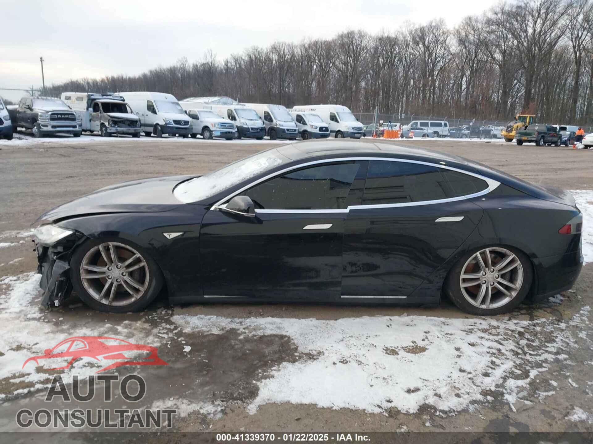 TESLA MODEL S 2013 - 5YJSA1AG2DFP11228