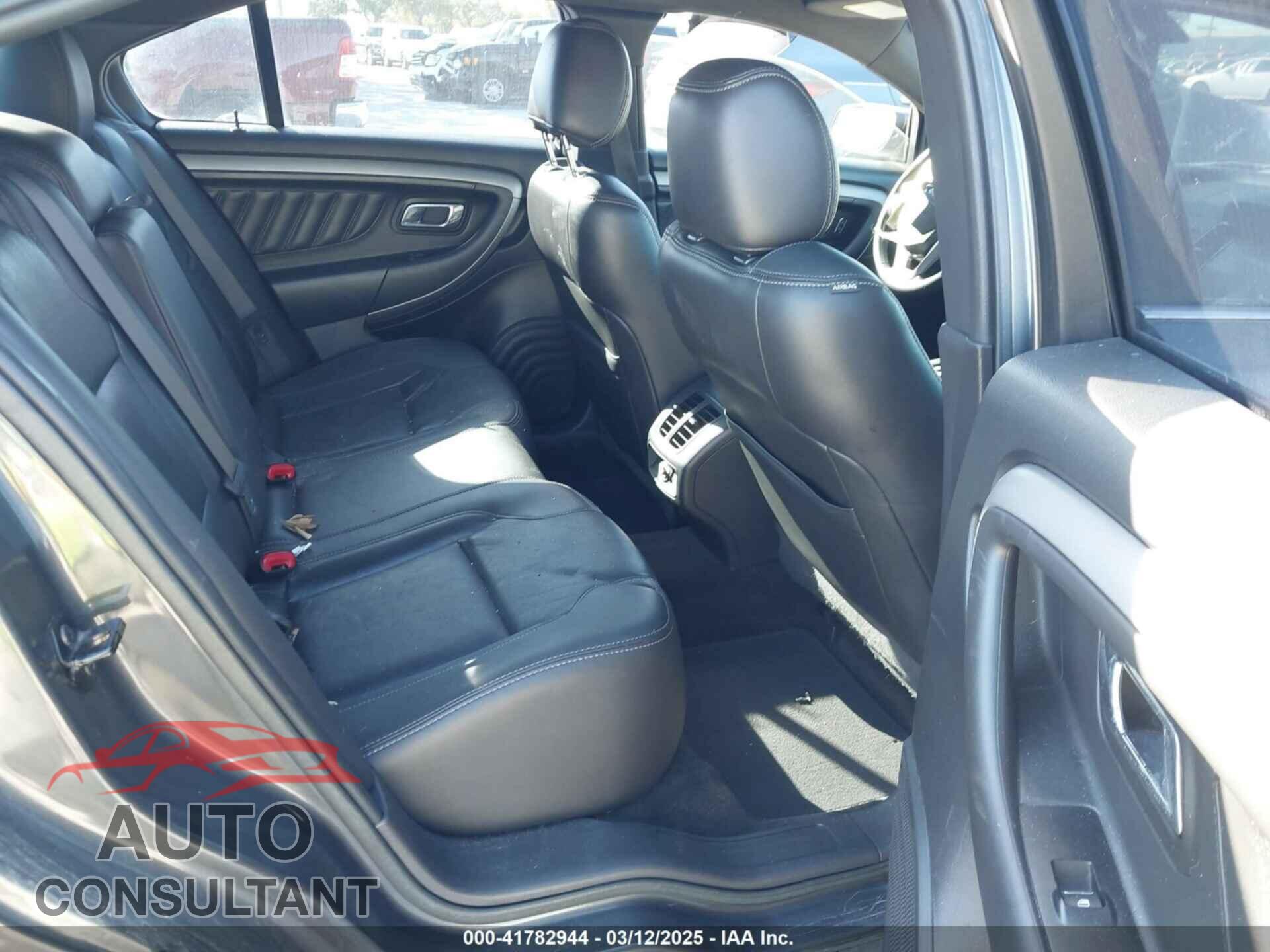 FORD TAURUS 2015 - 1FAHP2E88FG129246