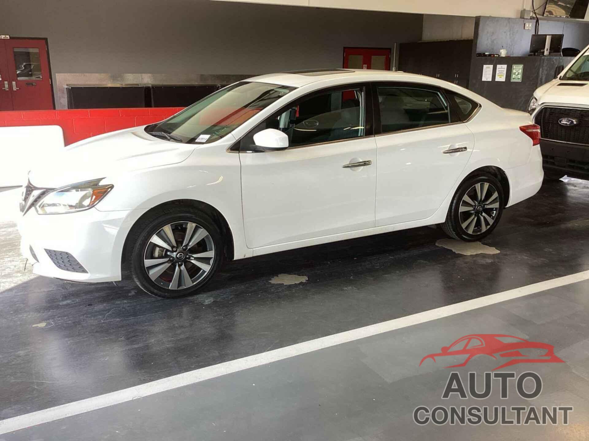 NISSAN SENTRA 2019 - 3N1AB7AP4KY454945