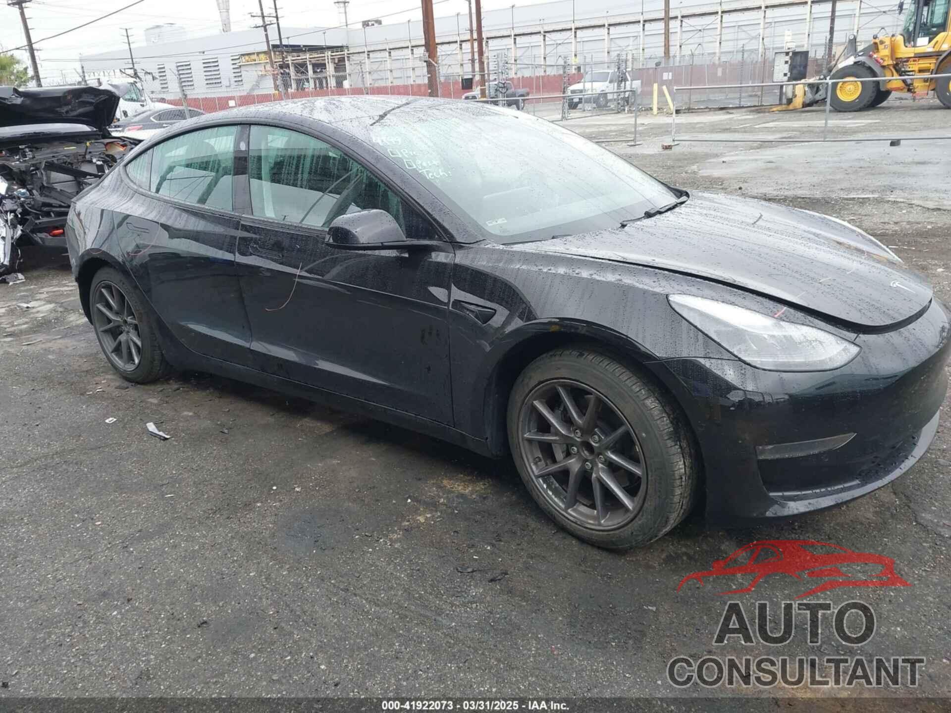 TESLA MODEL 3 2021 - 5YJ3E1EA2MF870622