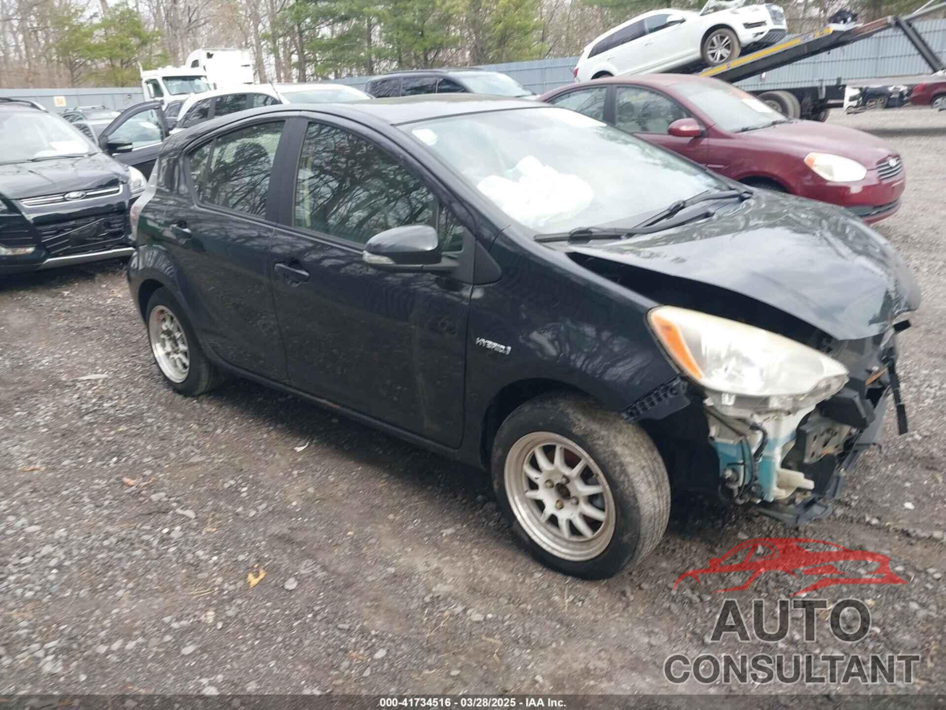 TOYOTA PRIUS C 2013 - JTDKDTB35D1046249