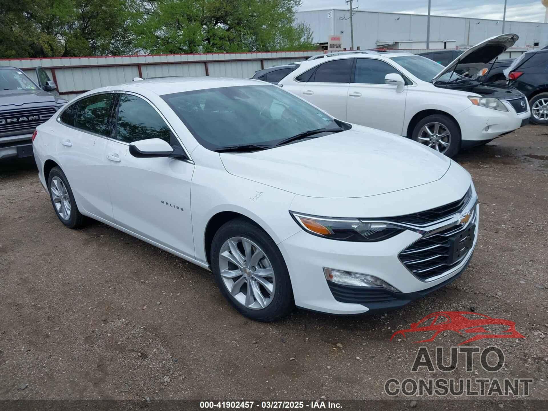 CHEVROLET MALIBU 2025 - 1G1ZD5STXSF156460