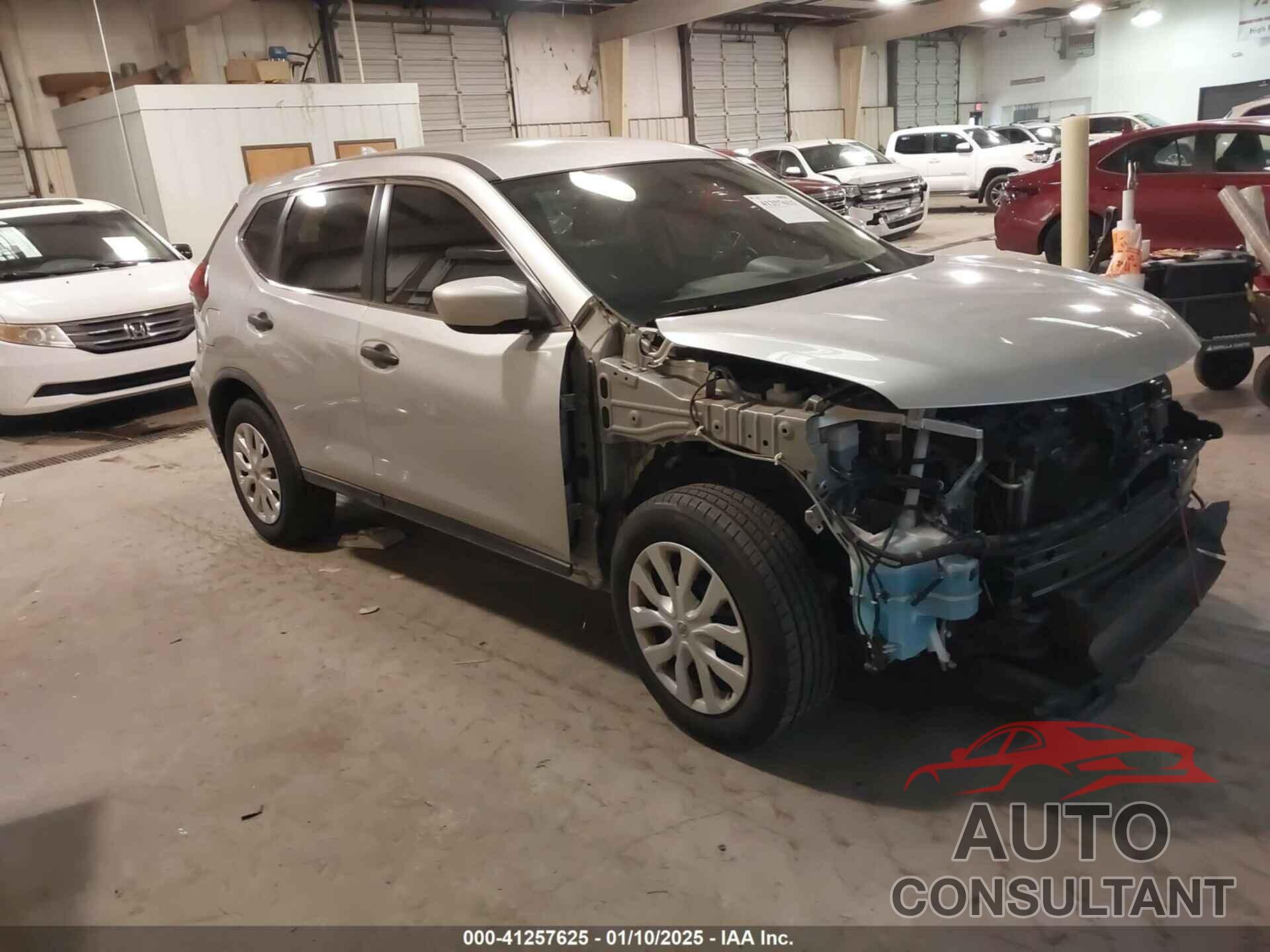 NISSAN ROGUE 2018 - KNMAT2MT9JP559891