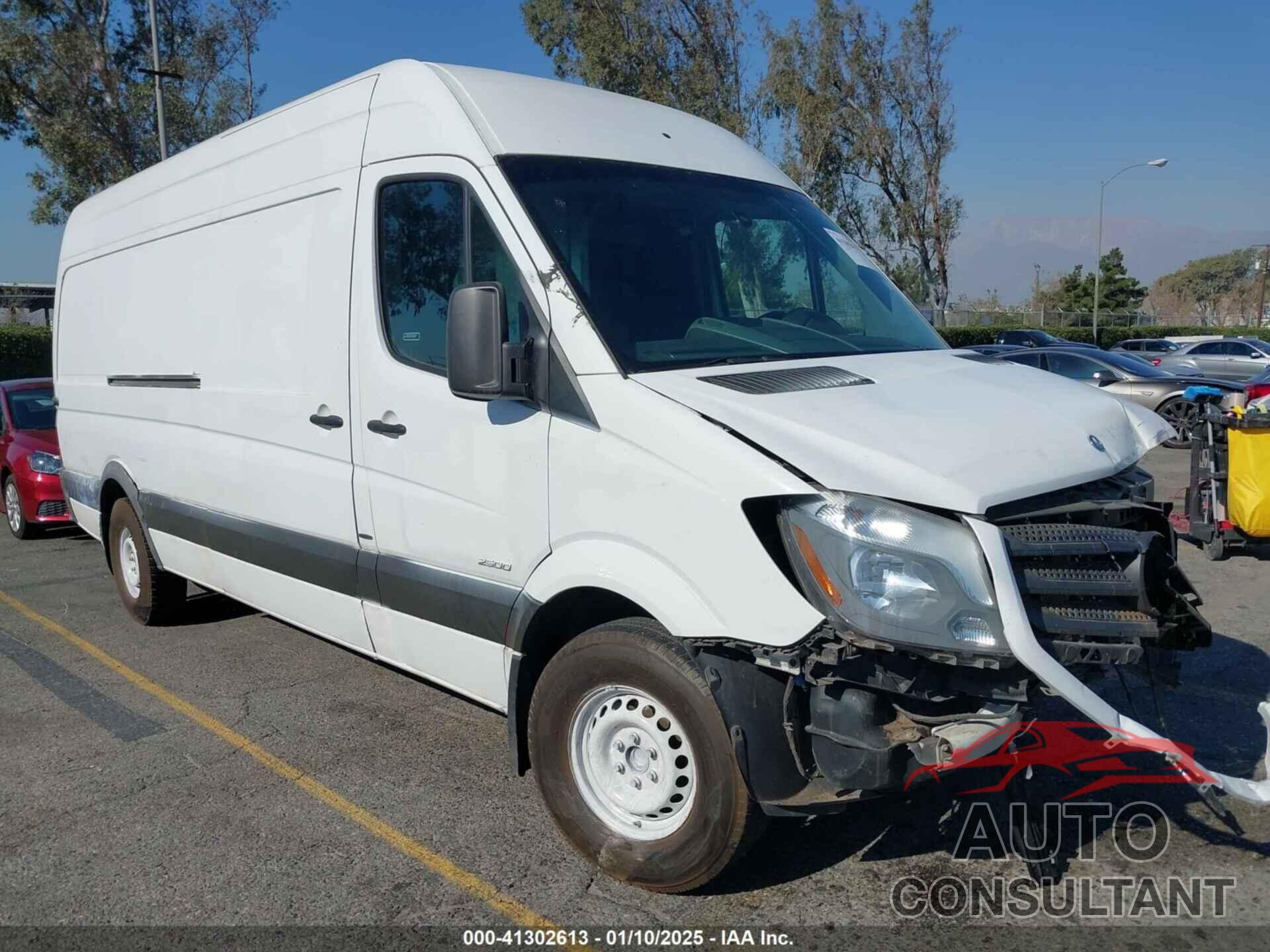MERCEDES-BENZ SPRINTER 2500 2015 - WD3PE8DB3FP132402