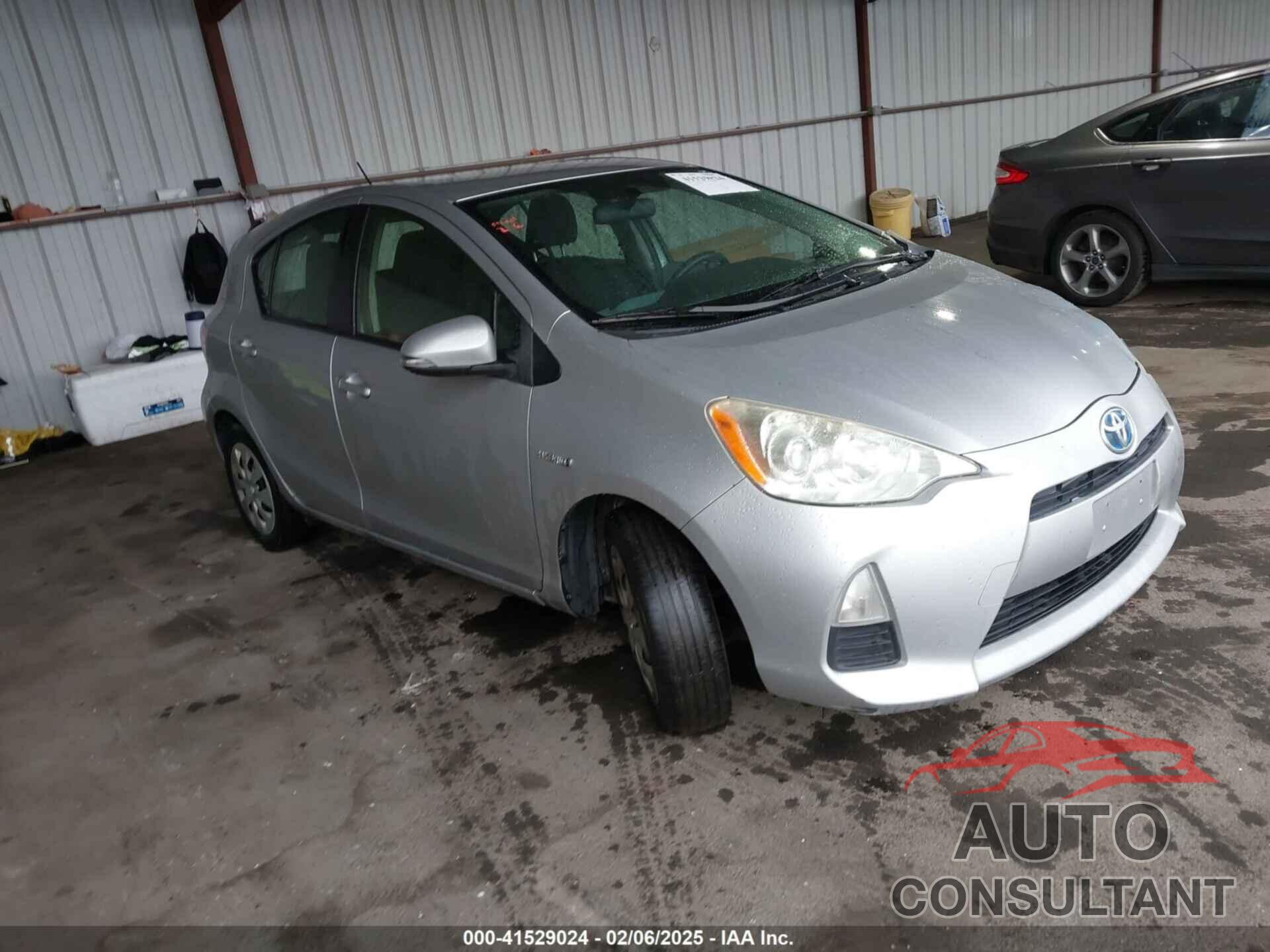 TOYOTA PRIUS C 2012 - JTDKDTB34C1005531