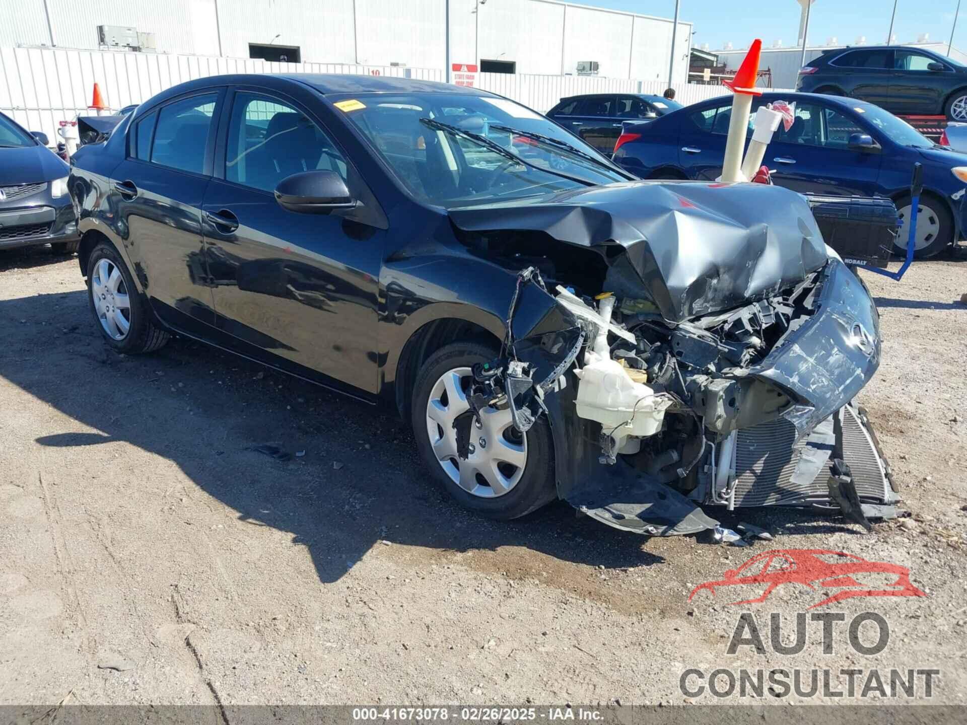 MAZDA MAZDA3 2011 - JM1BL1UF8B1403094