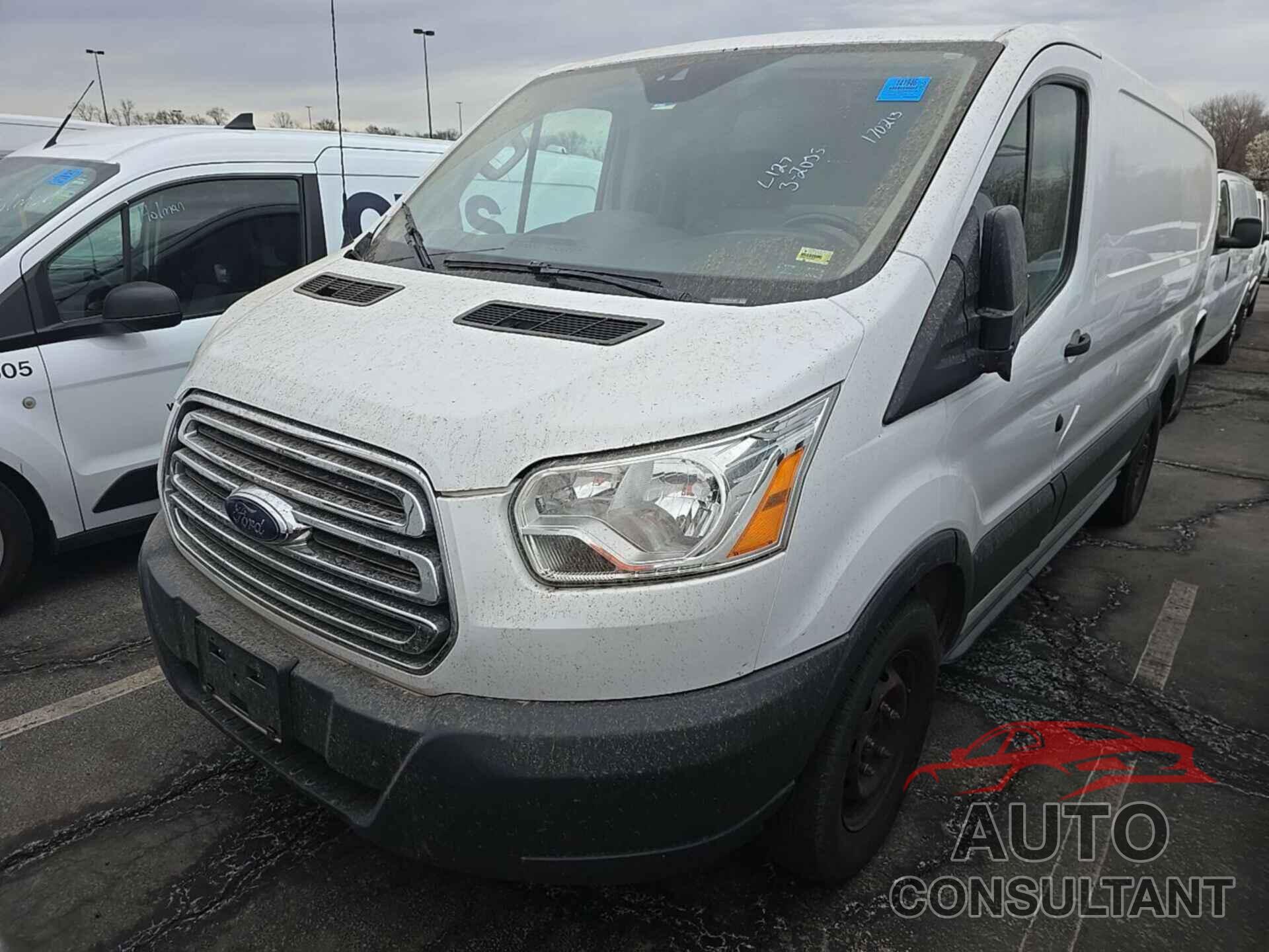 FORD TRANSIT-150 2017 - 1FTYE1YM7HKA57457