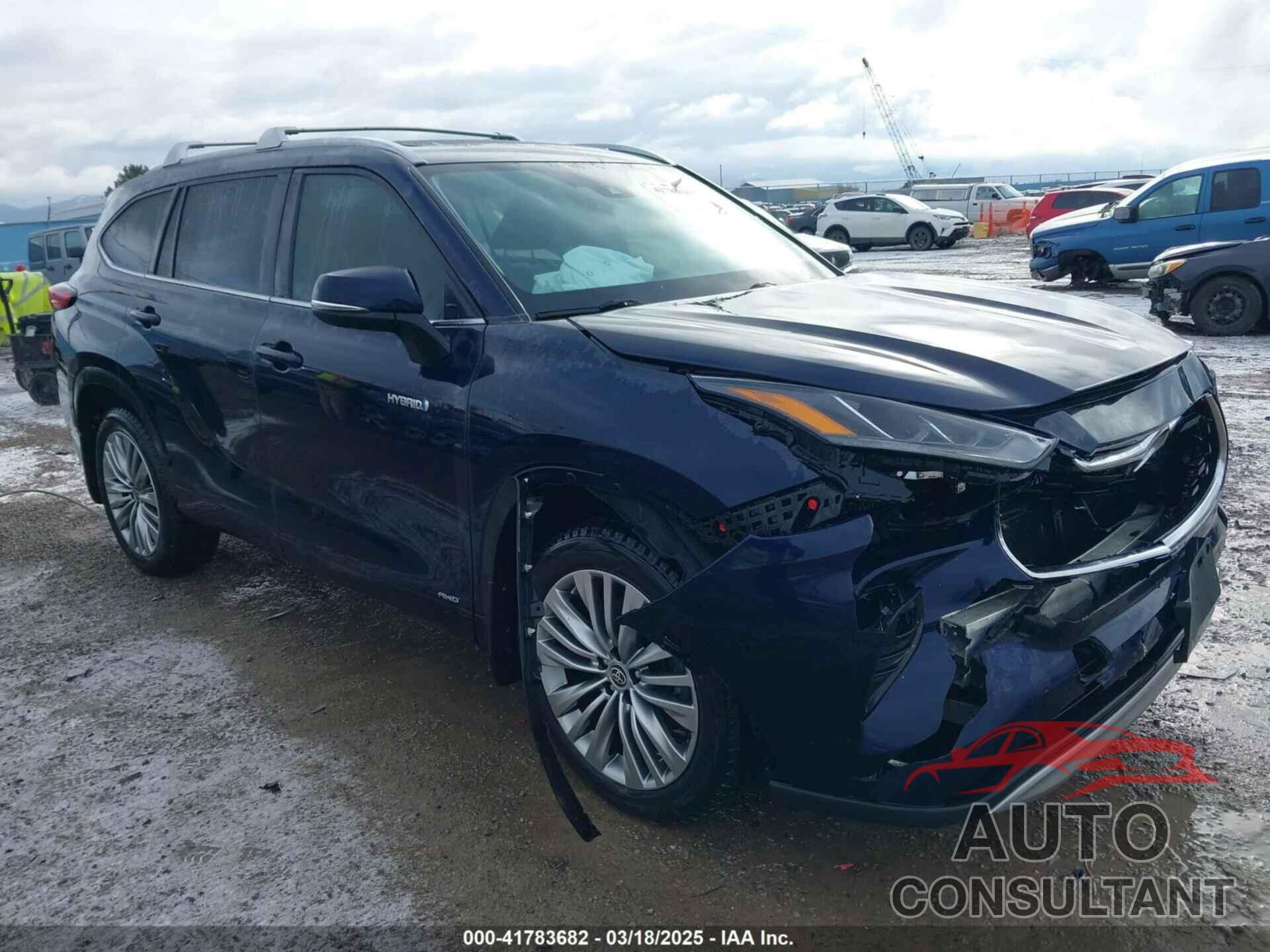 TOYOTA HIGHLANDER 2021 - 5TDEBRCHXMS024265
