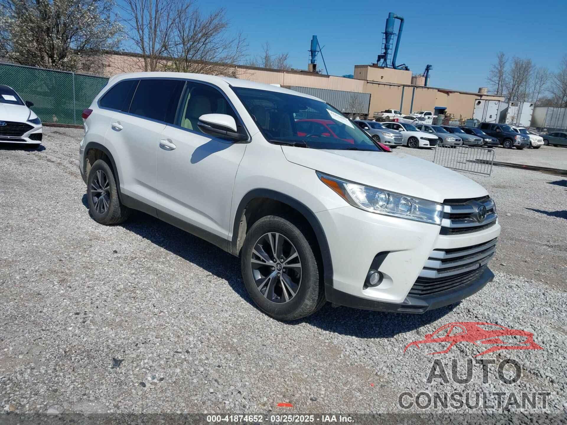 TOYOTA HIGHLANDER 2019 - 5TDZZRFH7KS356234