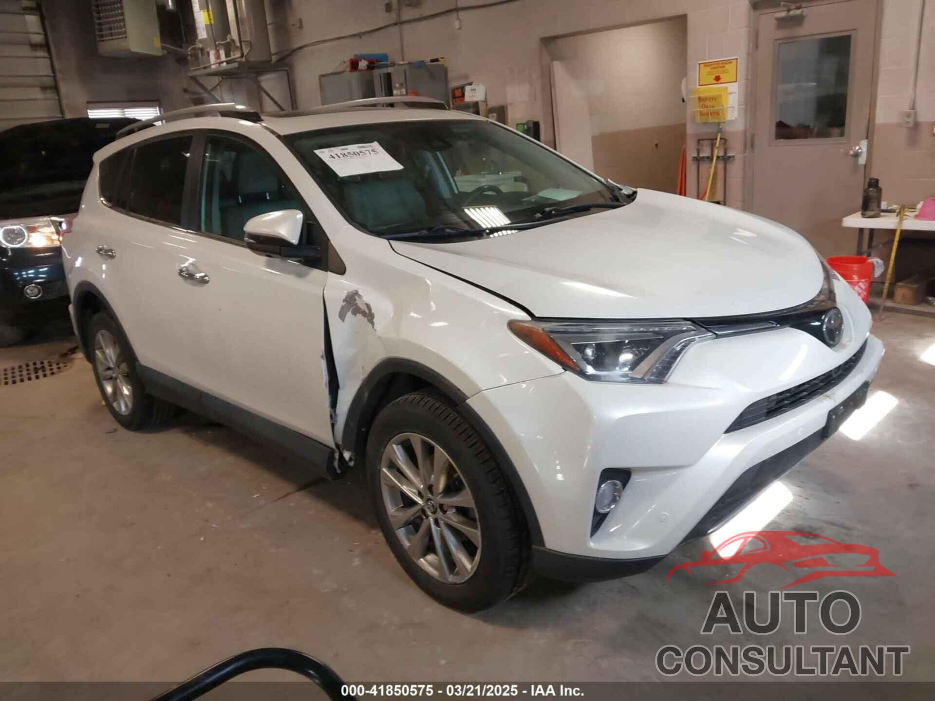 TOYOTA RAV4 2017 - 2T3DFREV8HW564592
