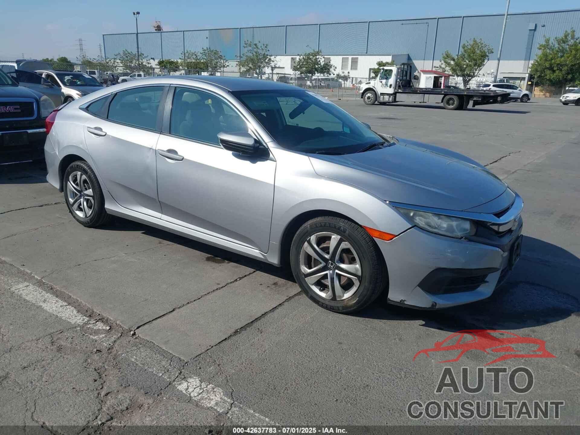 HONDA CIVIC 2018 - 2HGFC2F54JH503366