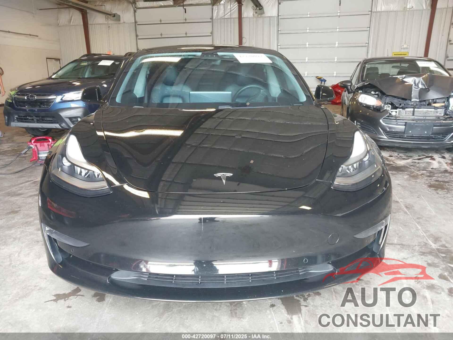 TESLA MODEL 3 2021 - 5YJ3E1EB7MF049525