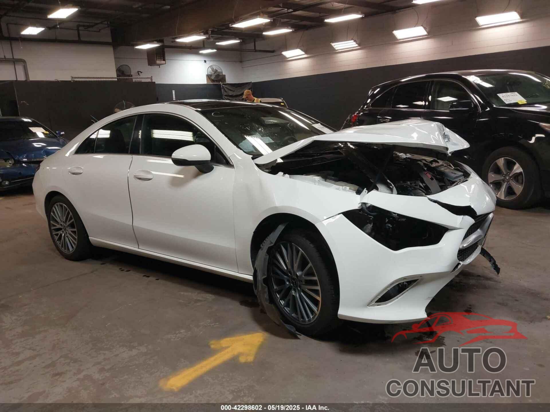 MERCEDES-BENZ CLA 250 2020 - WDD5J4HB8LN077275