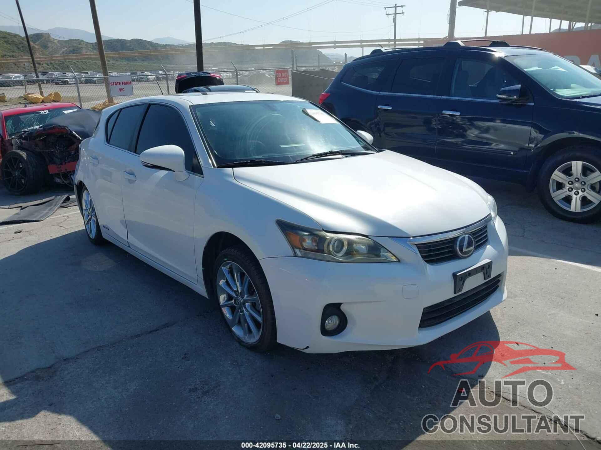 LEXUS CT 200H 2011 - JTHKD5BH2B2015893