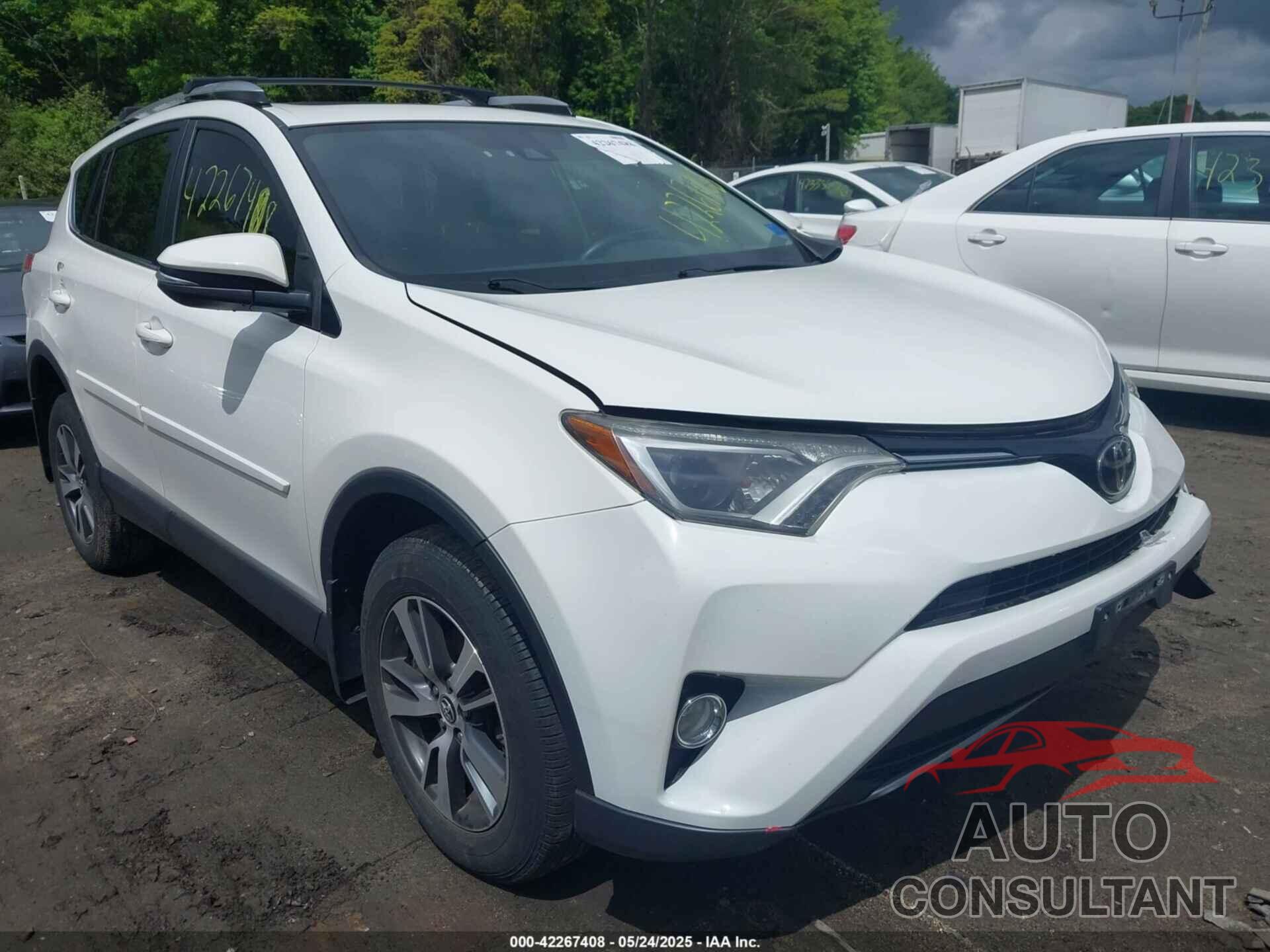 TOYOTA RAV4 2018 - JTMRFREV9JD243248
