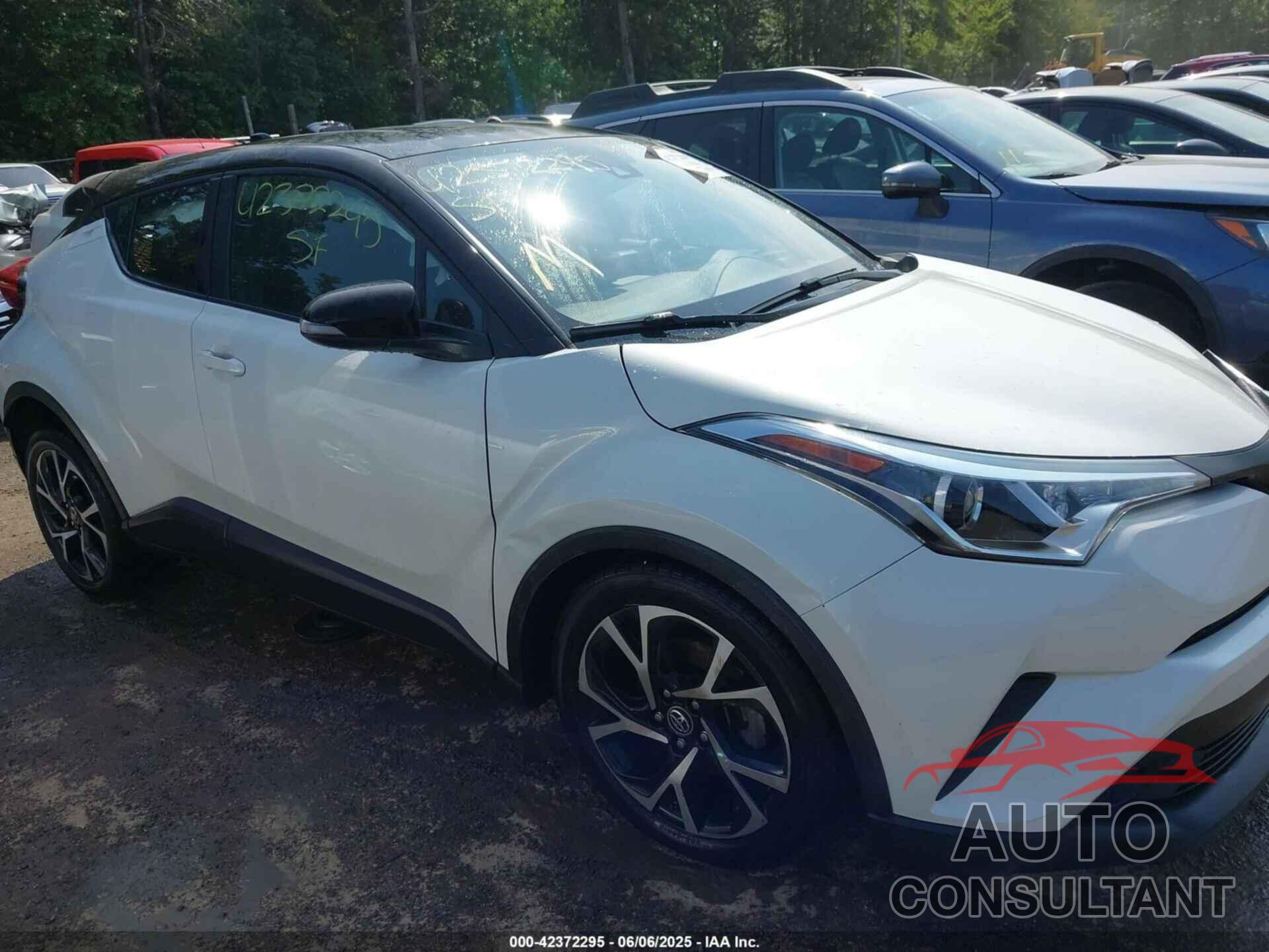TOYOTA C-HR 2019 - NMTKHMBX2KR081472
