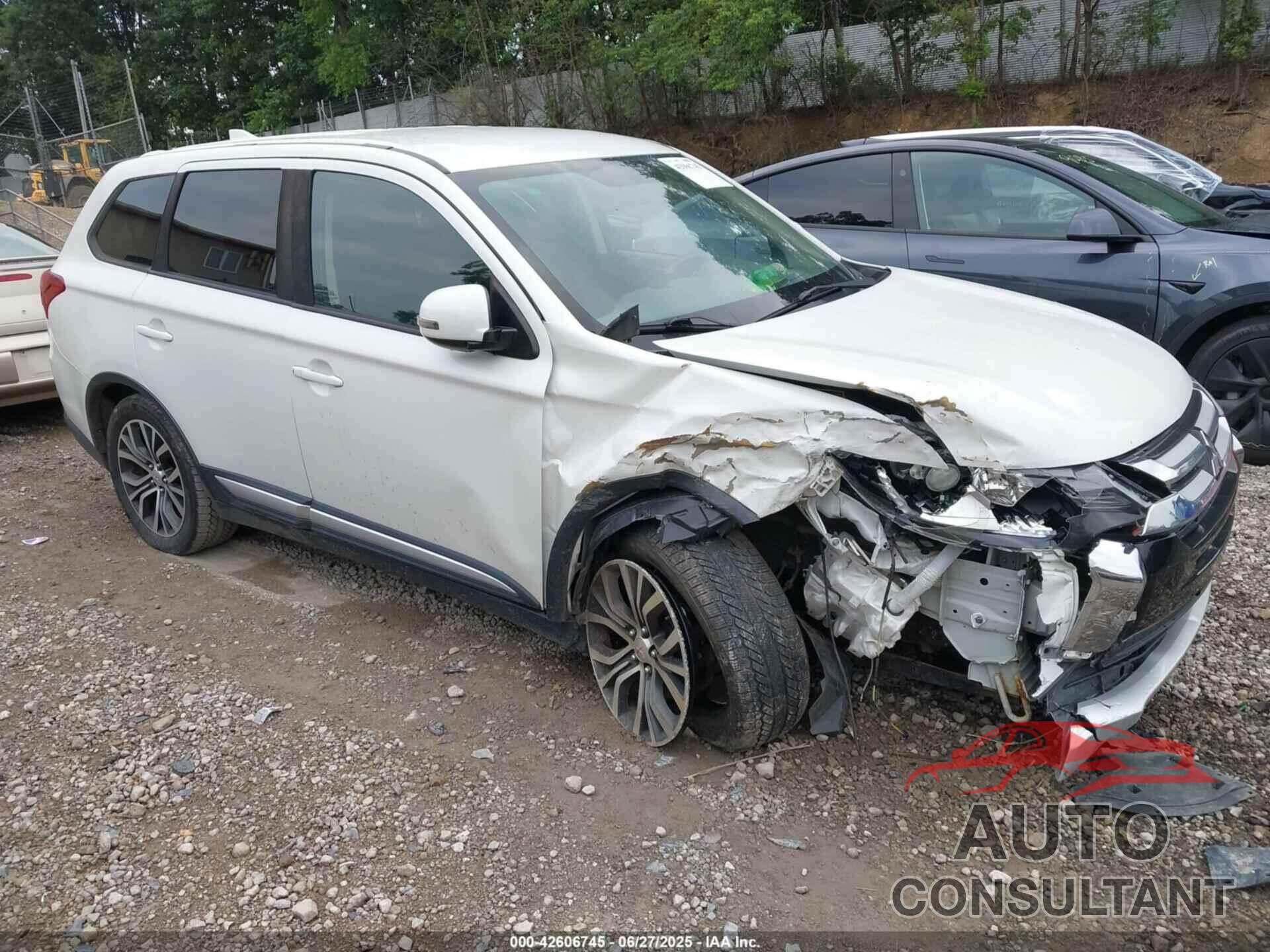 MITSUBISHI OUTLANDER 2017 - JA4AZ3A32HZ026234