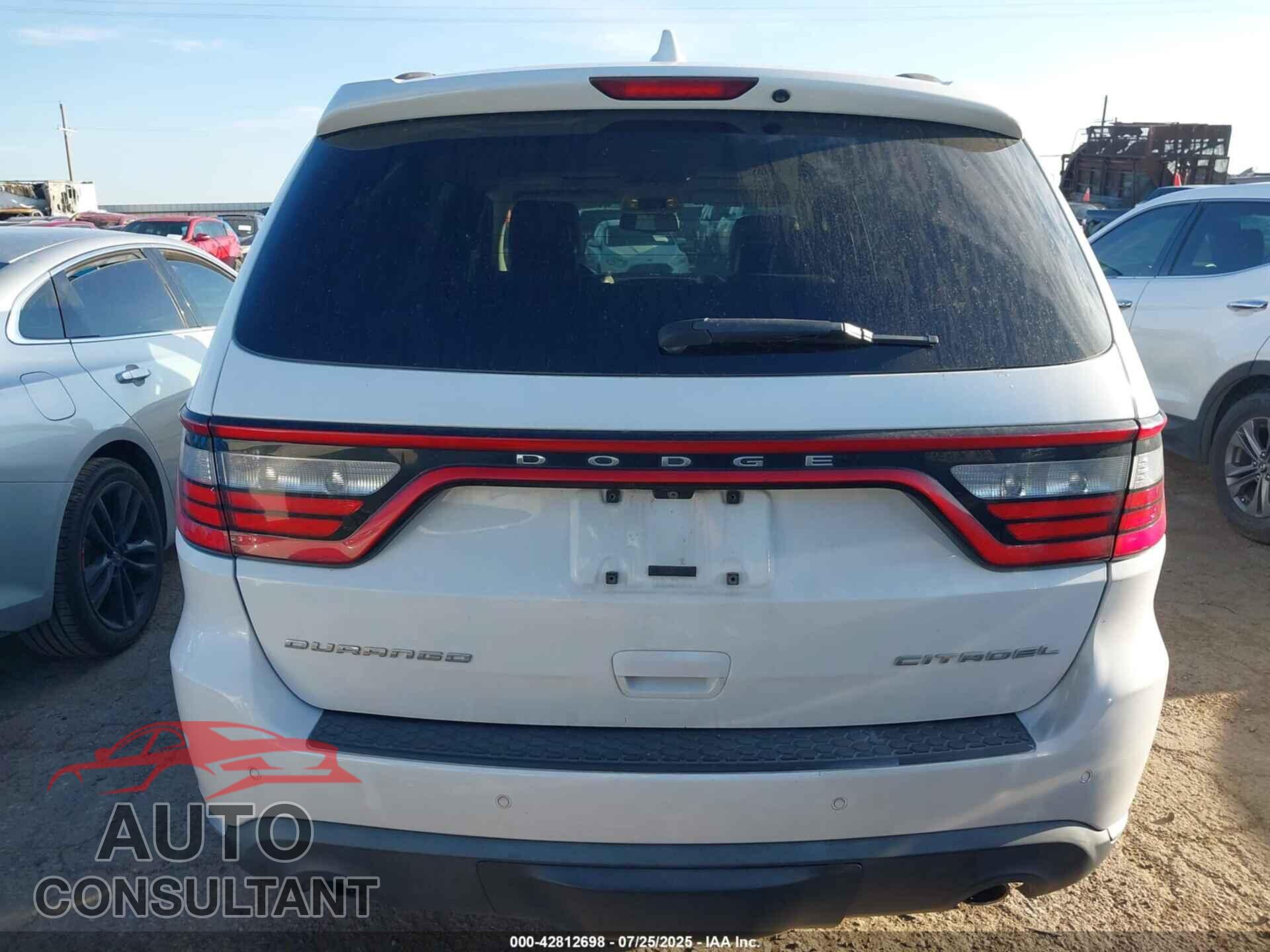 DODGE DURANGO 2015 - 1C4SDHET9FC795538